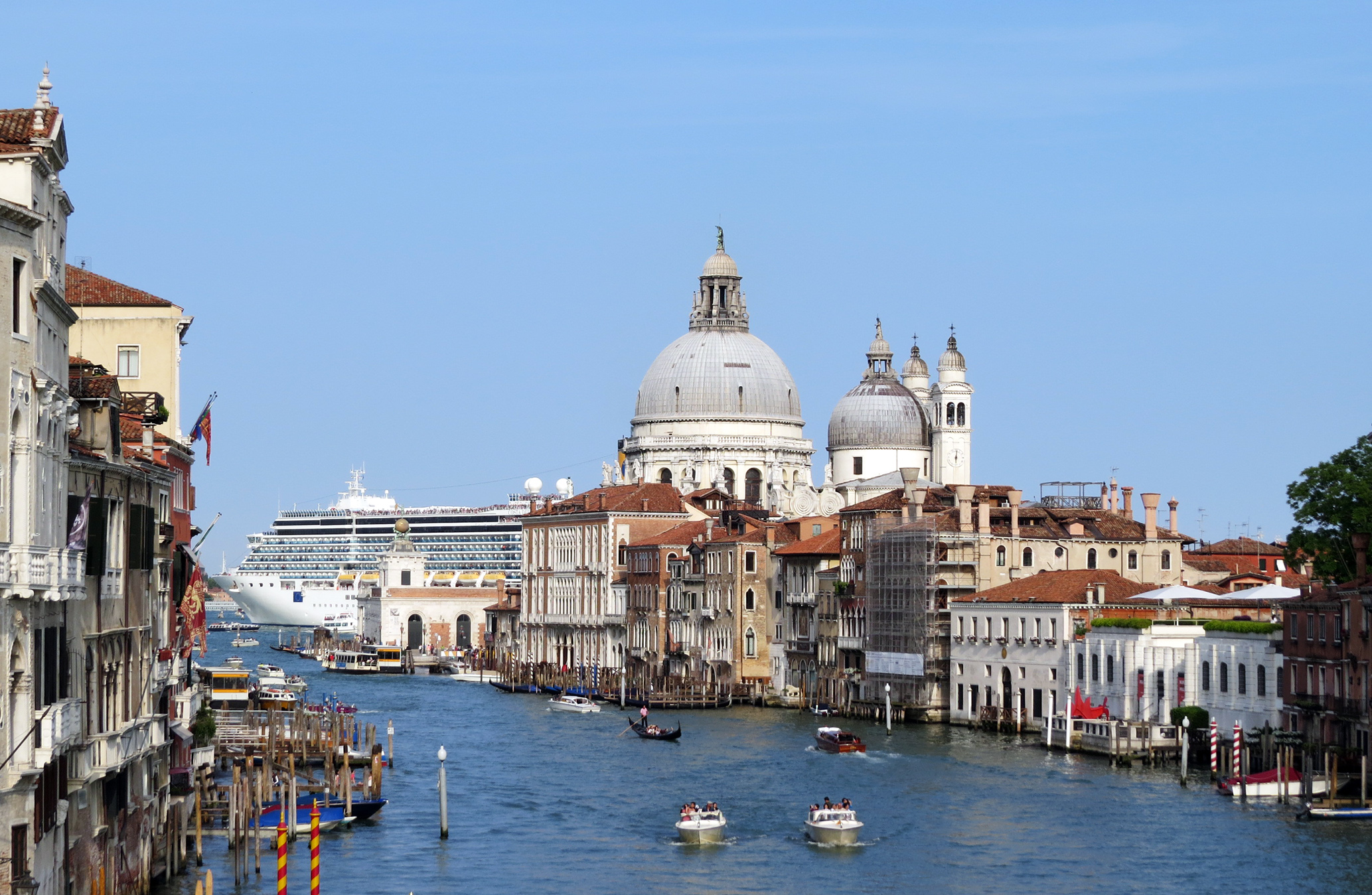 Grand Canal and ... Costa Cruises