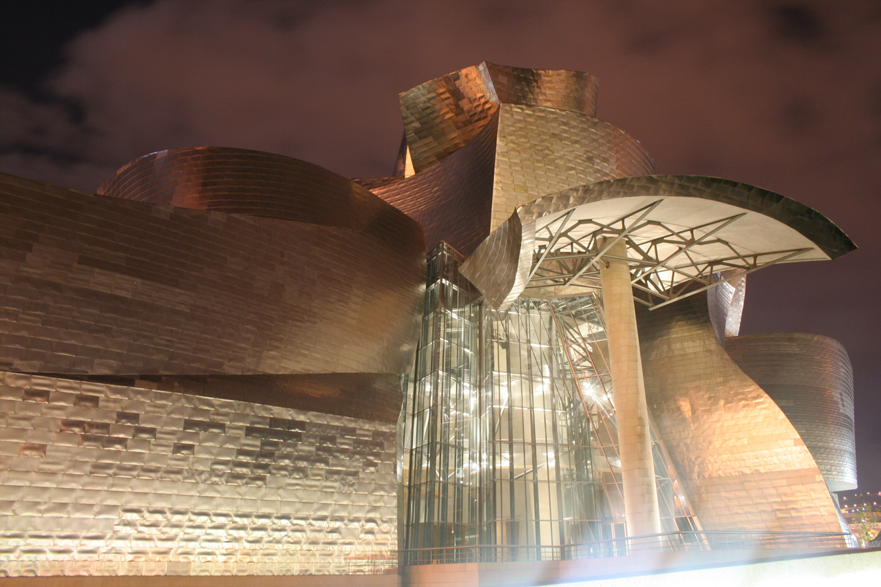 Bilbao Gugge Night