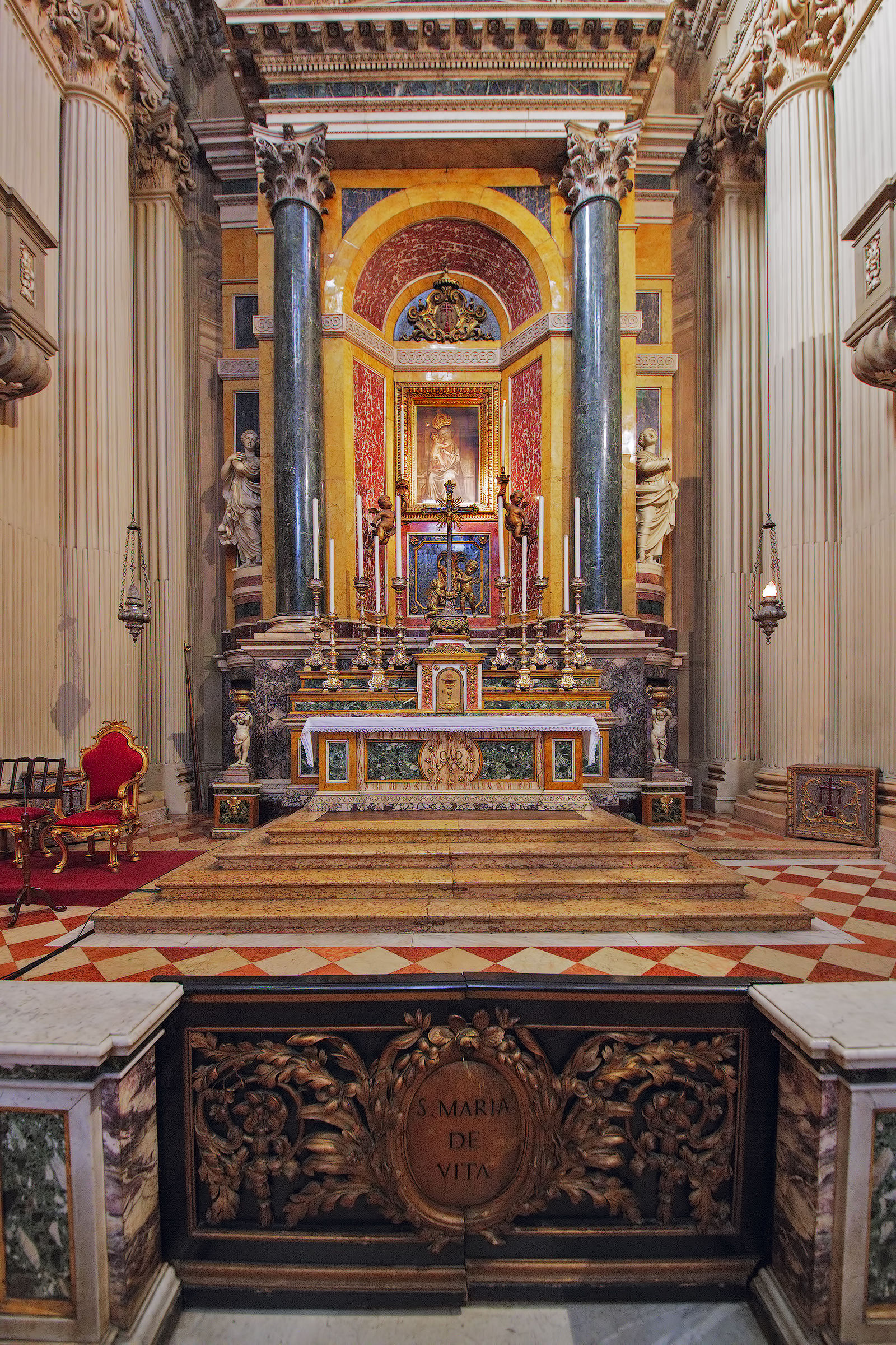 Altar church life (Bologna)