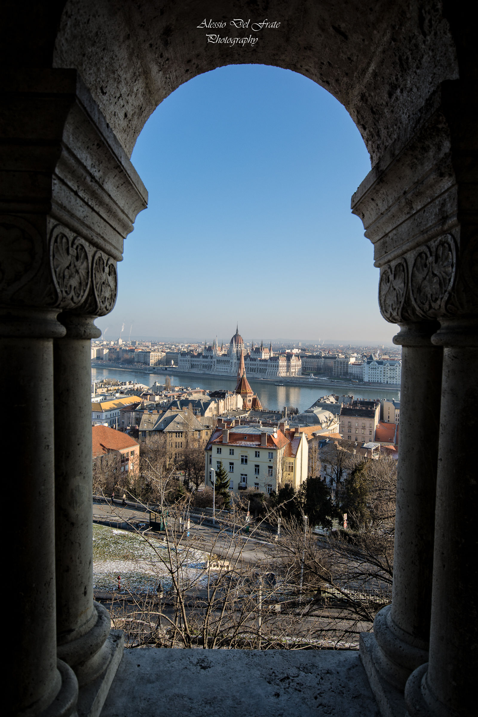 Looking at the Hungarian parliament !!!