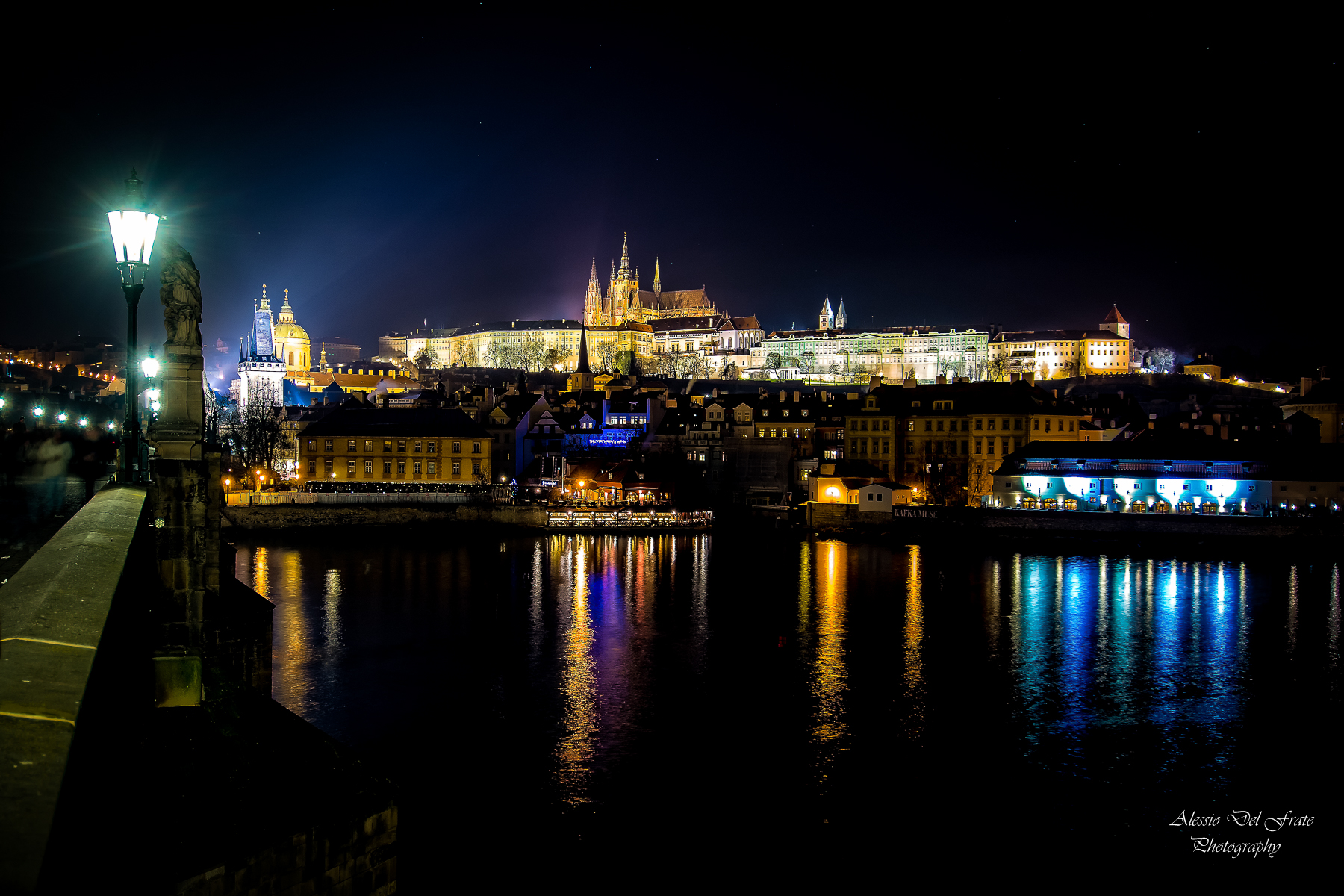 Riflessi sulla Moldava-Praga