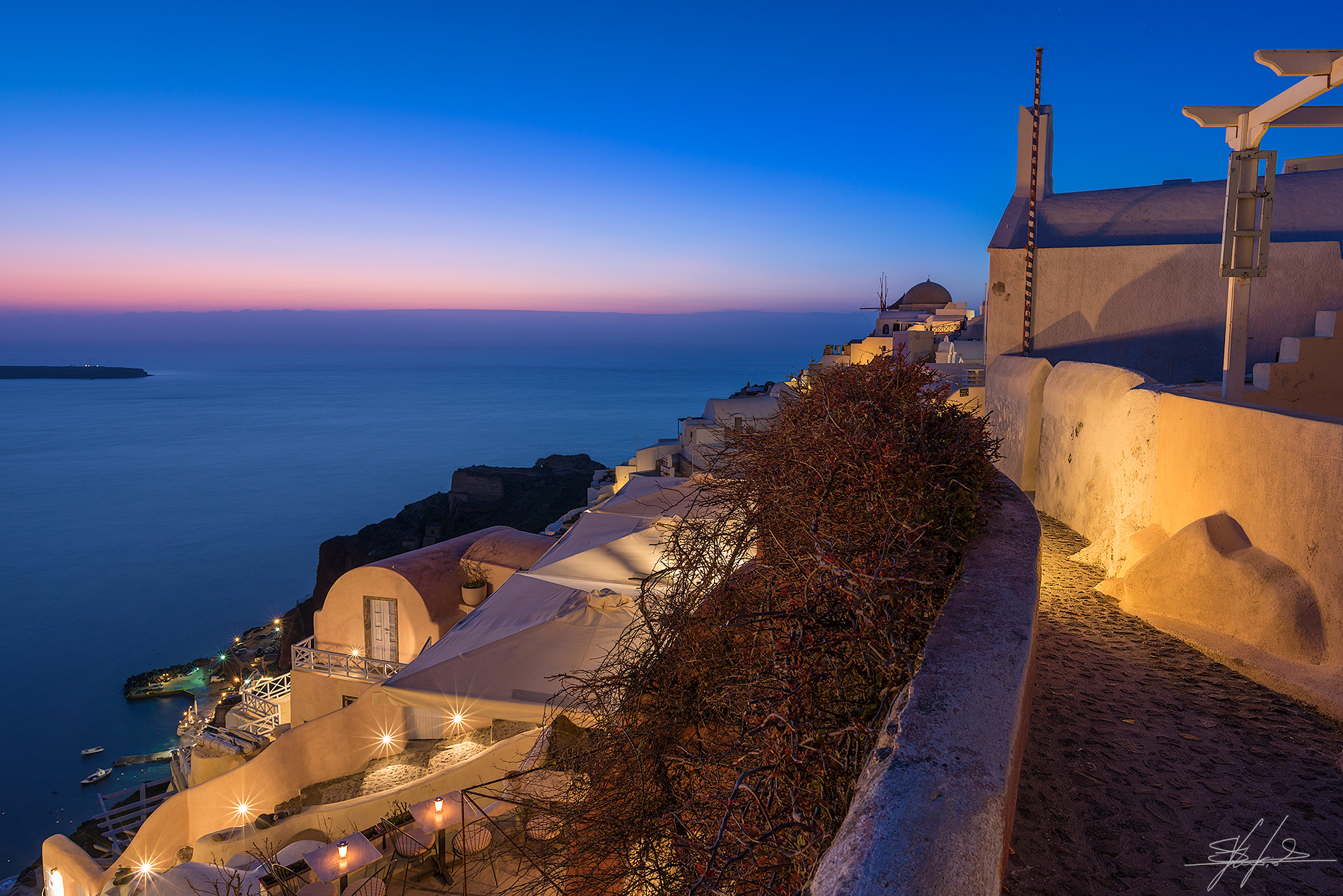 Santorini - the blue hours