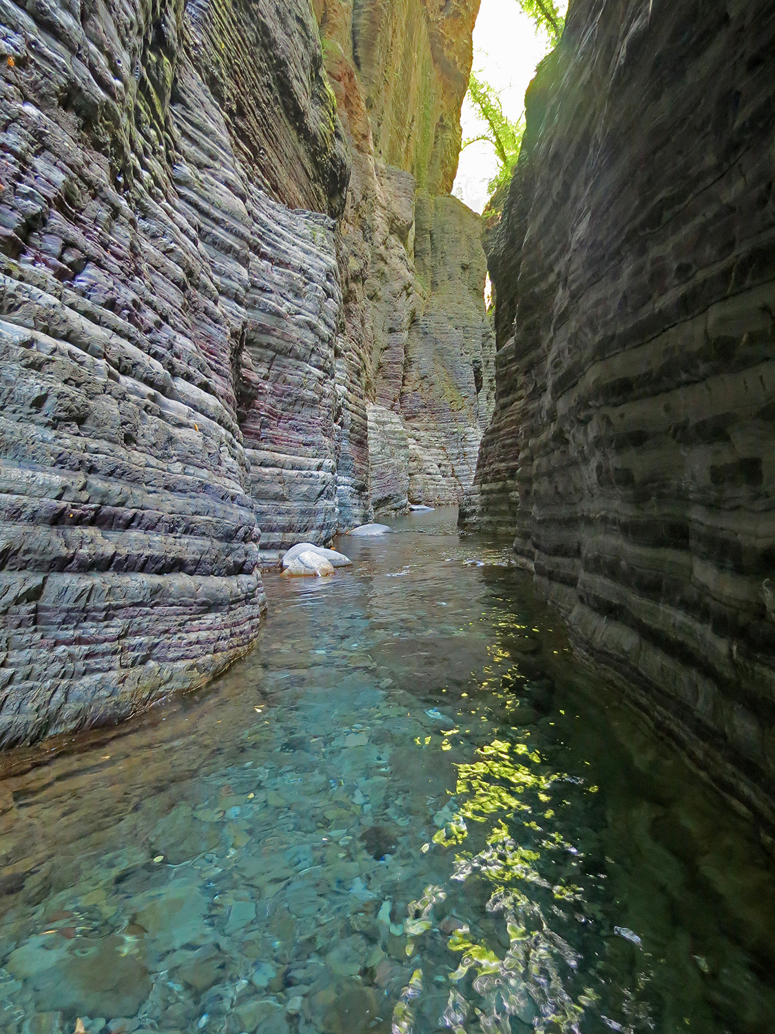 Along the Straits of Giaredo