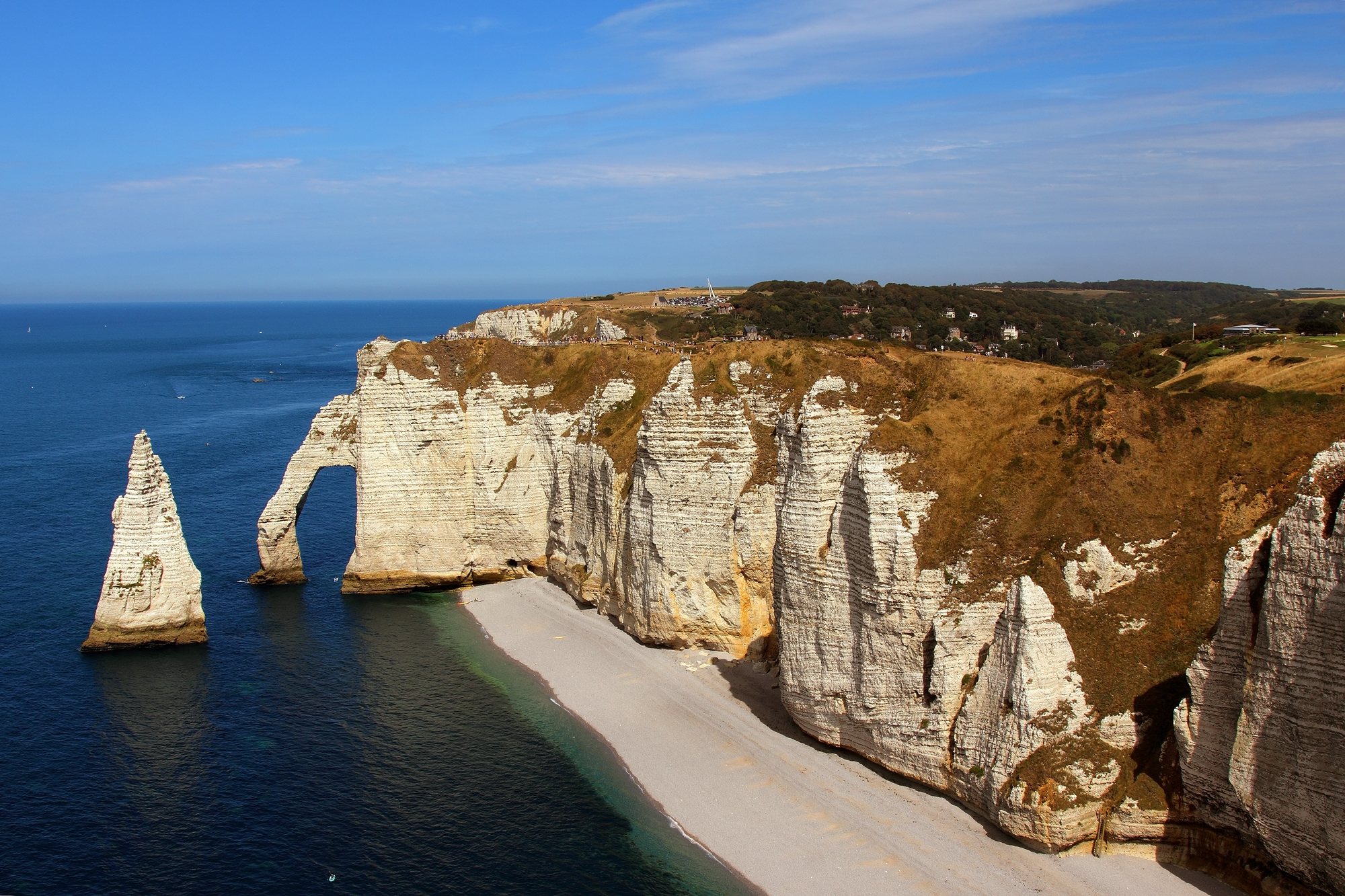 Cliffs of Arval..l'elefante drinking