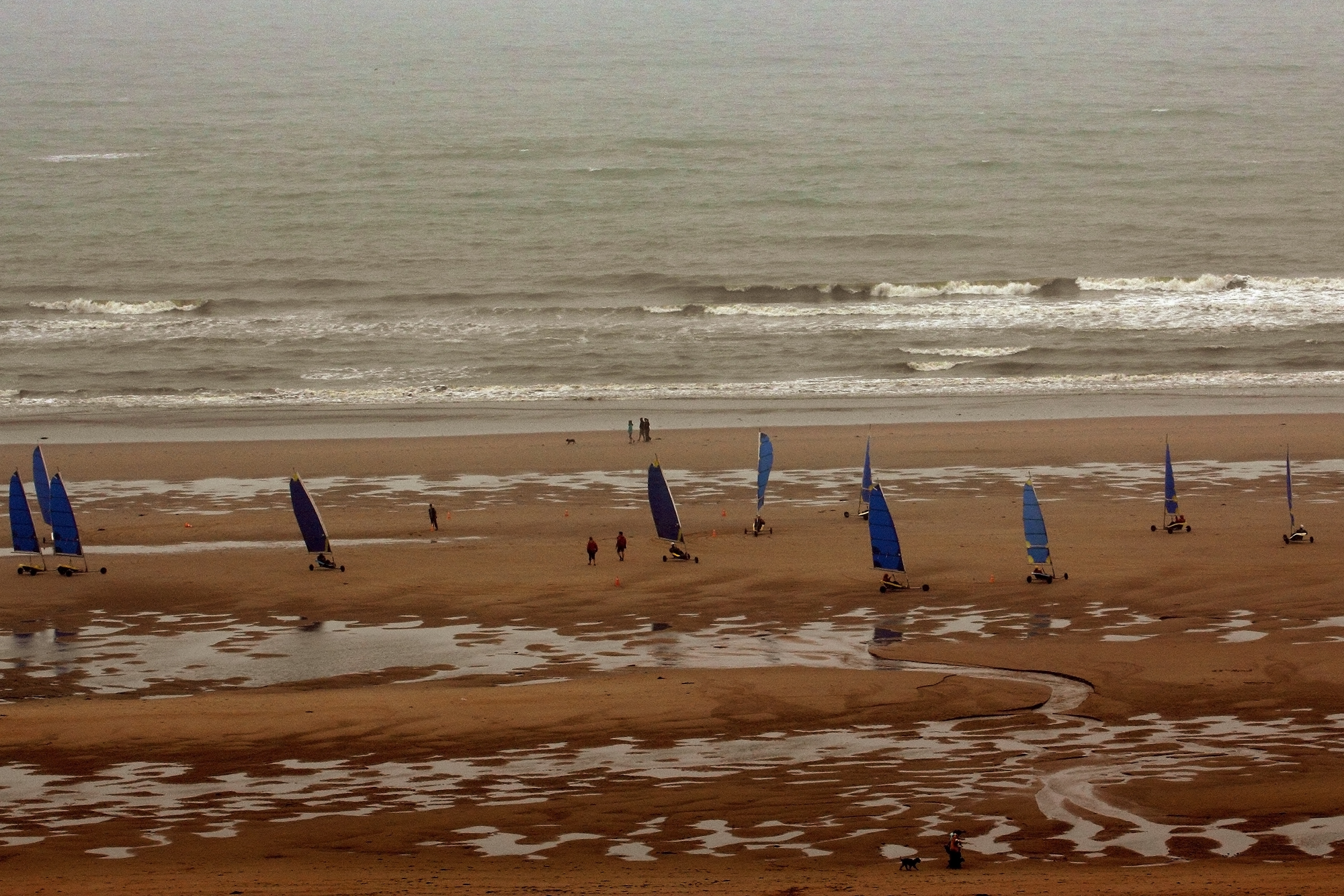 Omaha Beach where she enrolled the story ...
