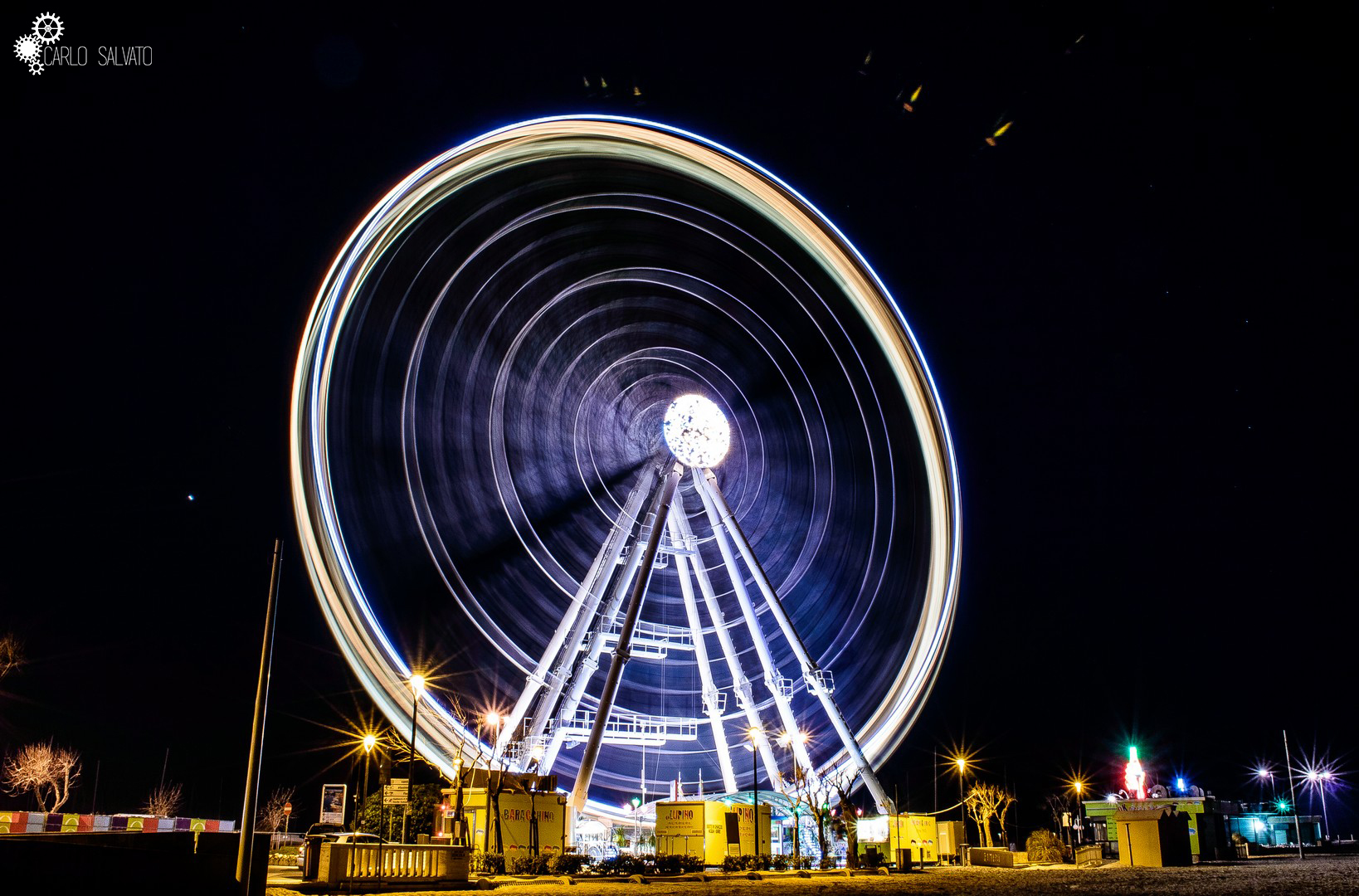 Ferris Wheel runs fast