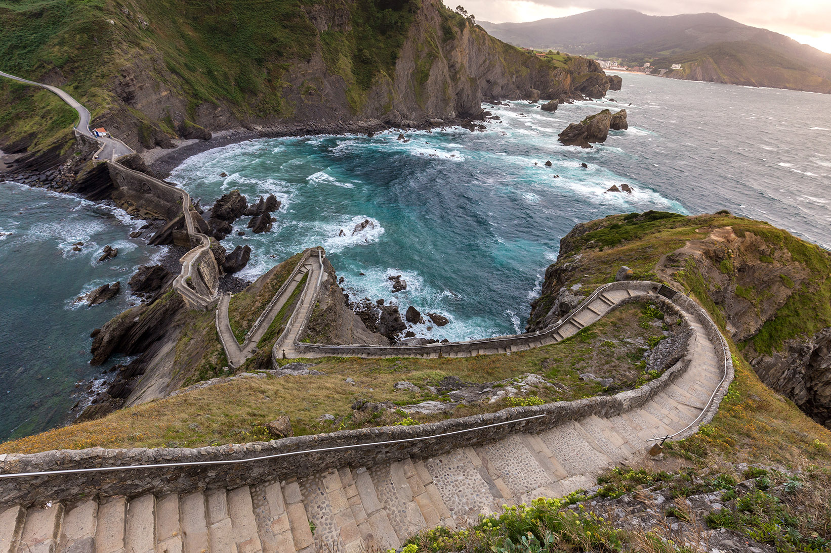the staircase Gatzelugatxe