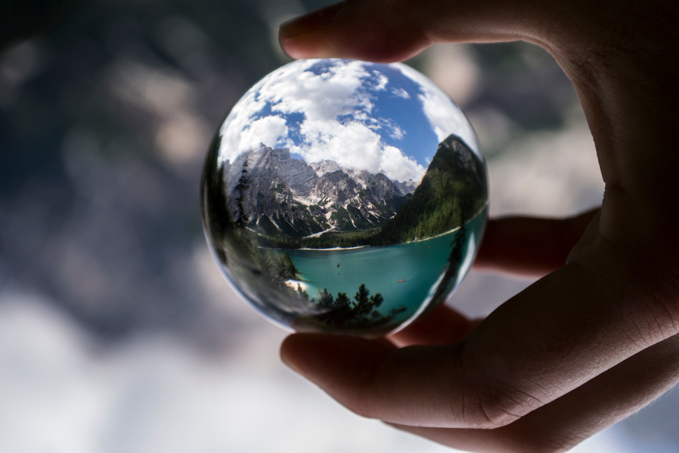 Braies in to glassball