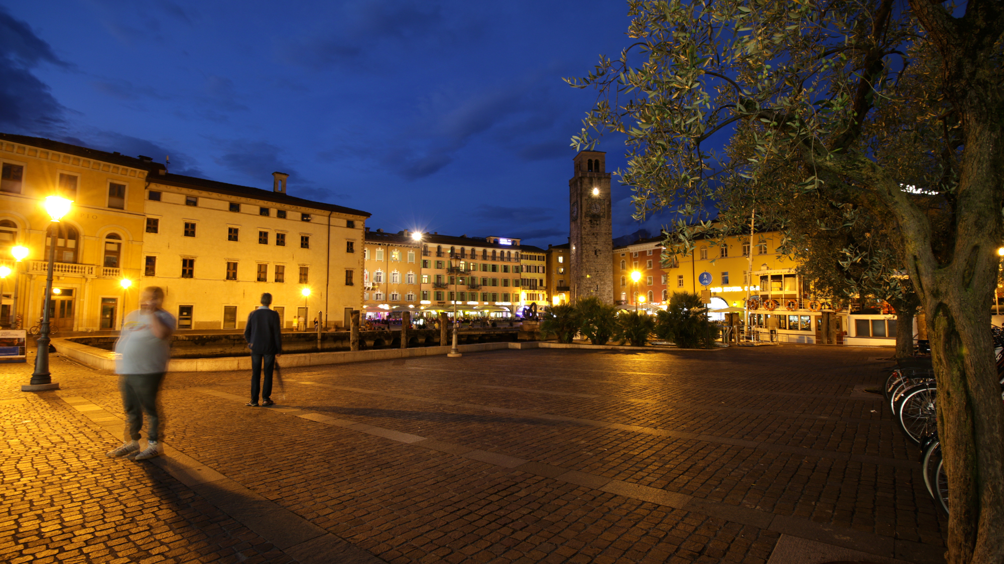 Riva ... Square Night ....