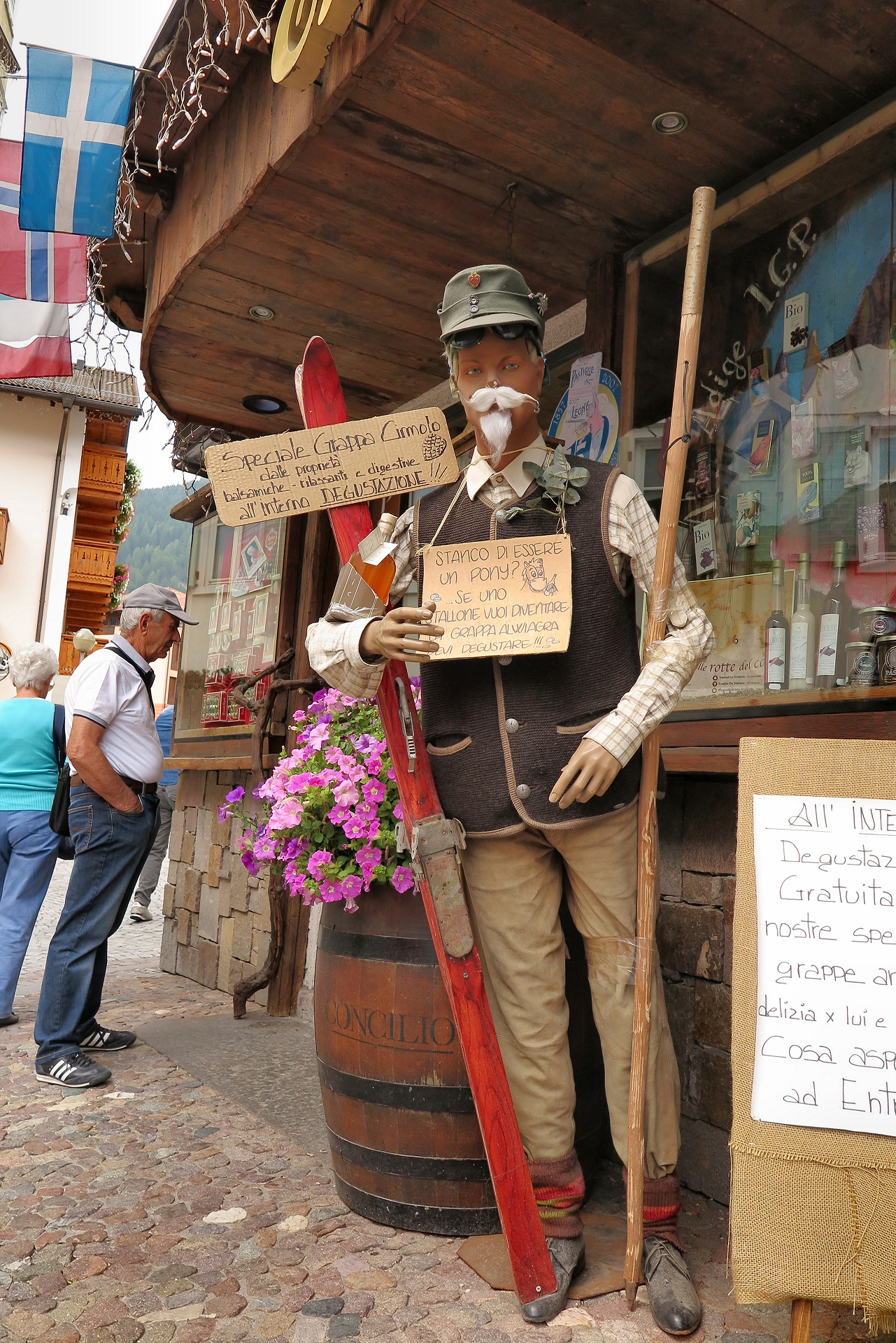 advertising attractive