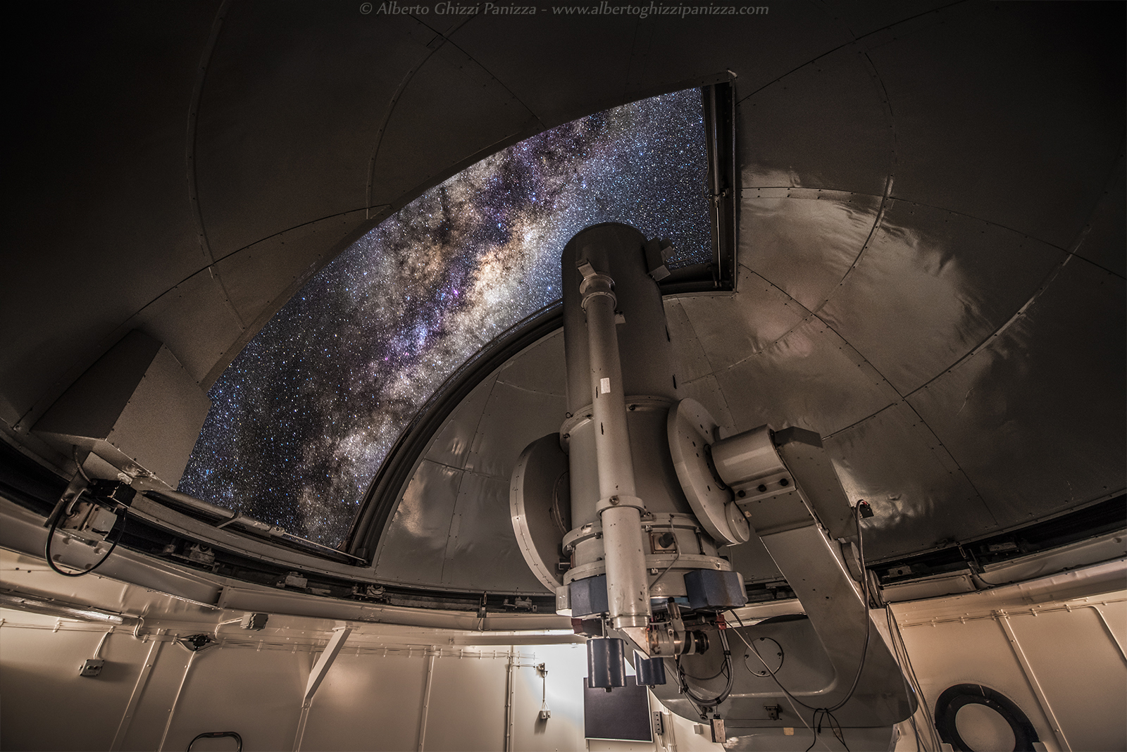Working in an observatory ESO