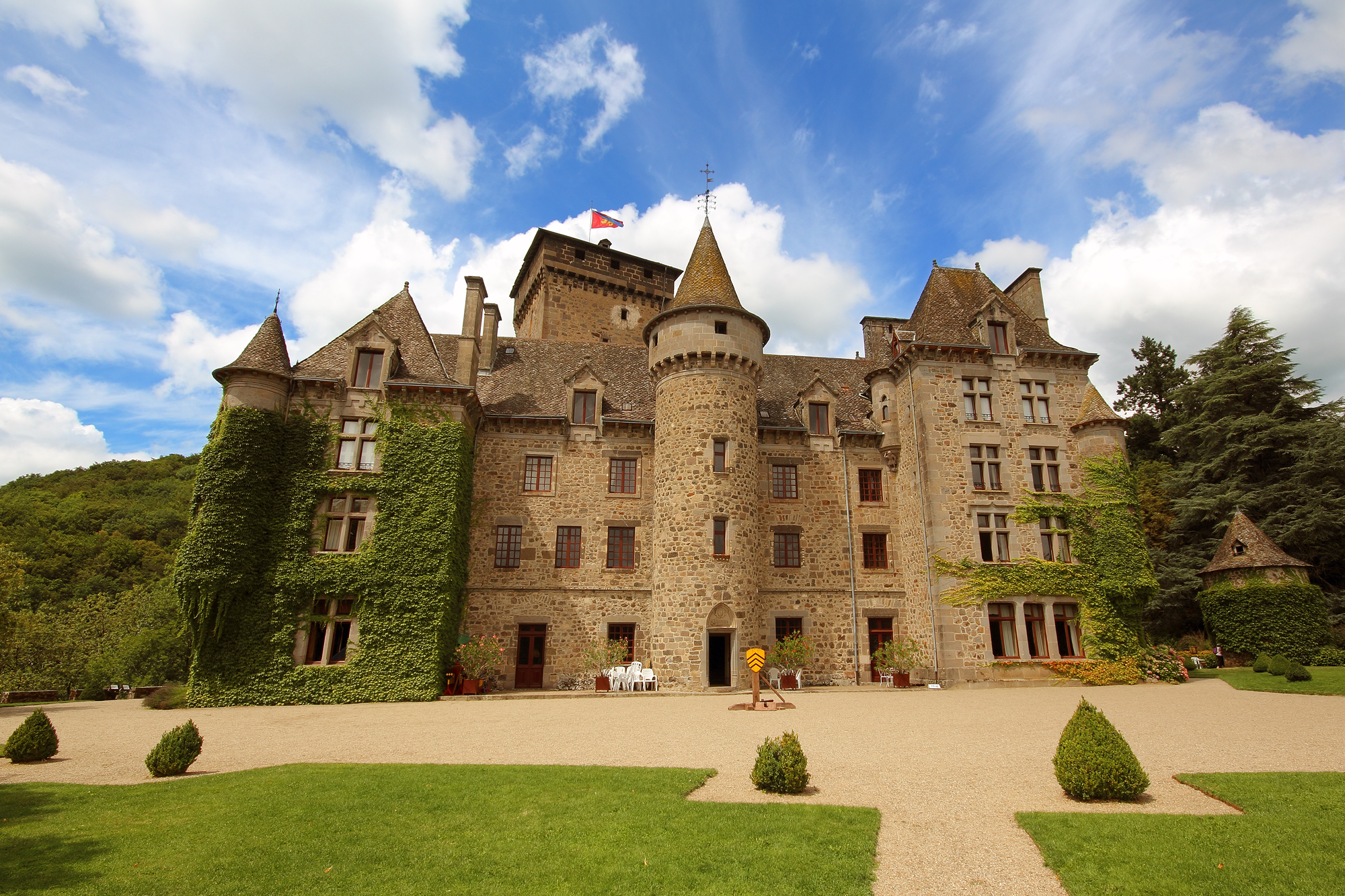 chateau de pesteils polminhac