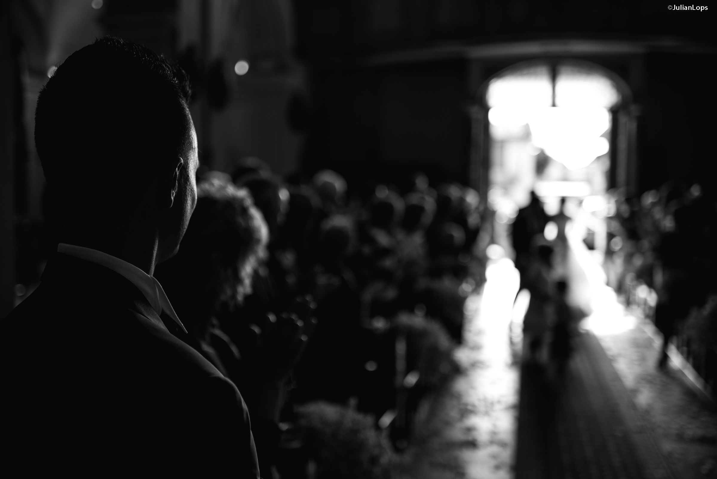 Dietro l'attesa c'è tutto...