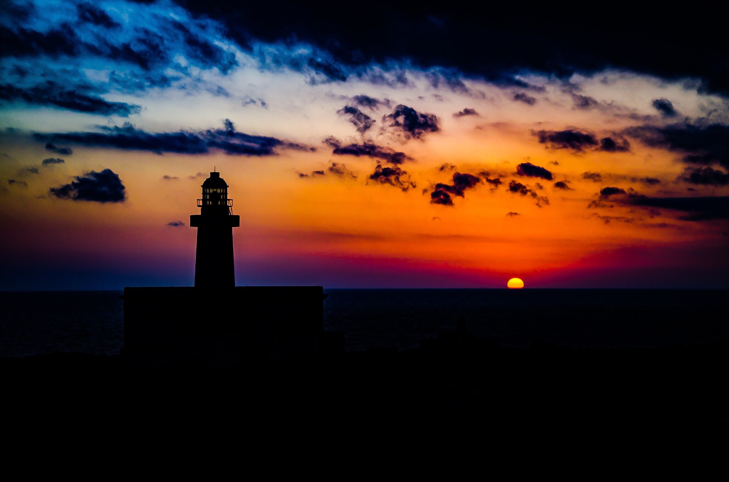 Sunrise at the lighthouse Rush Spadillo