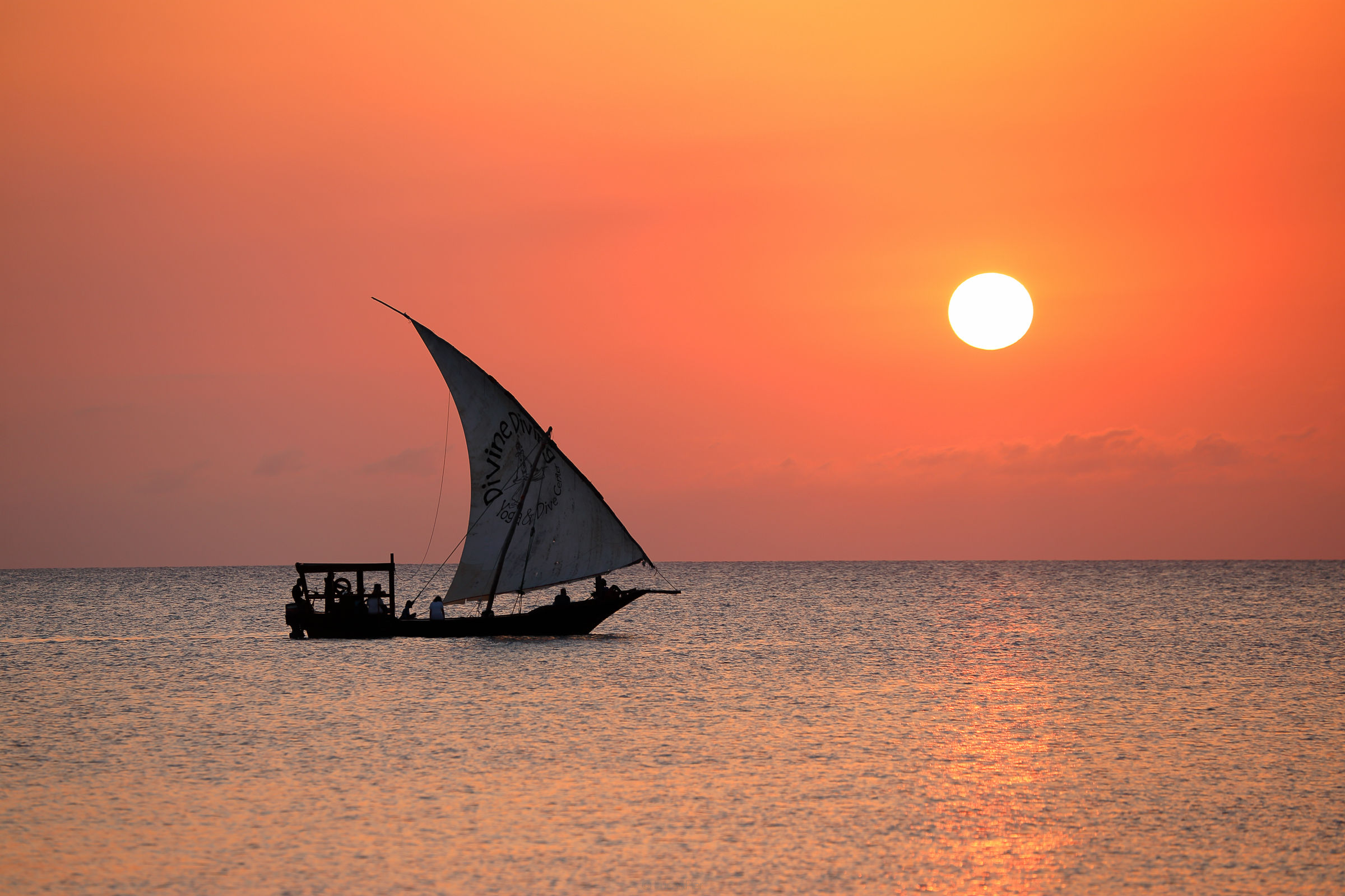 Tramonto Zanzibar due