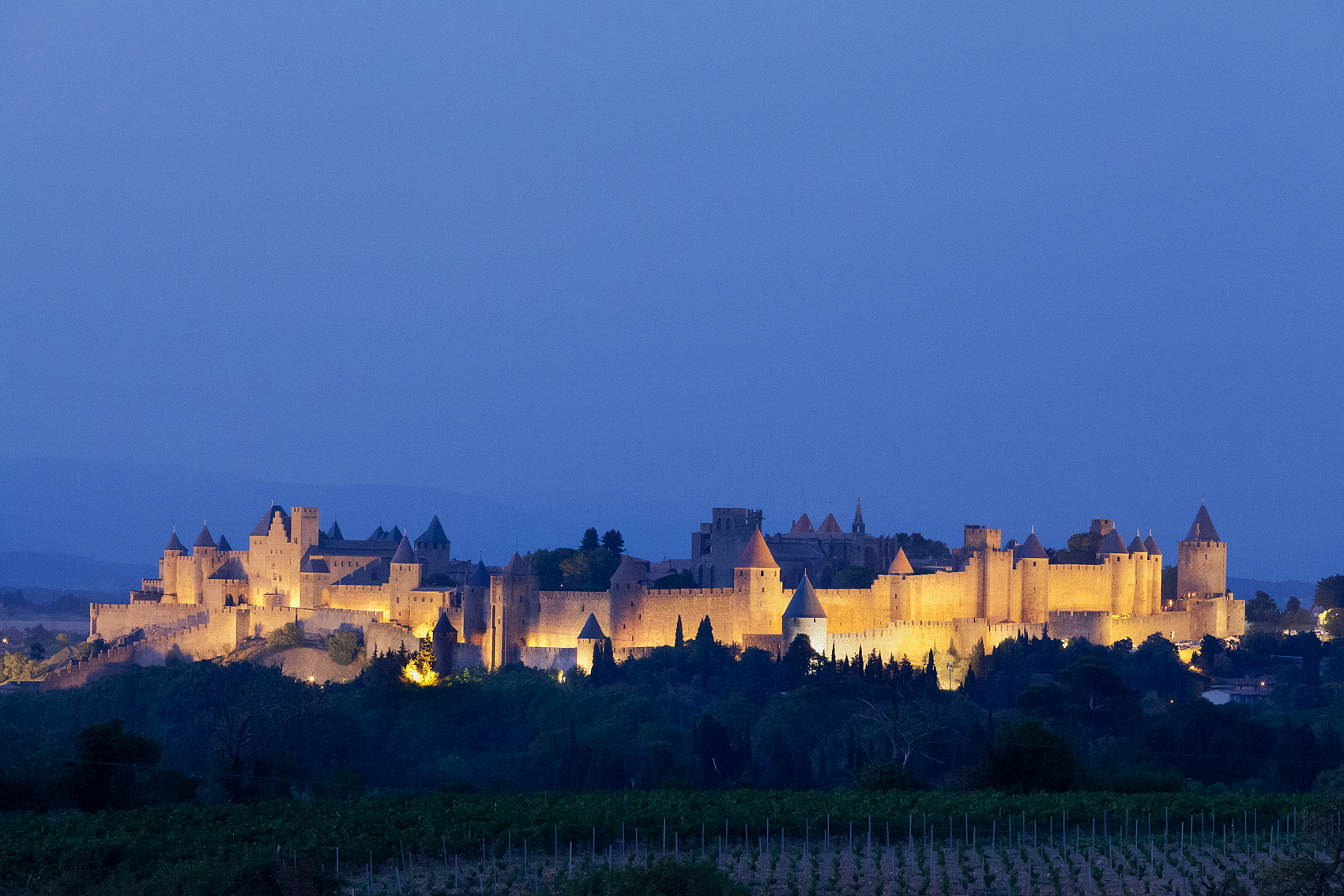 Carcassone, ora blu