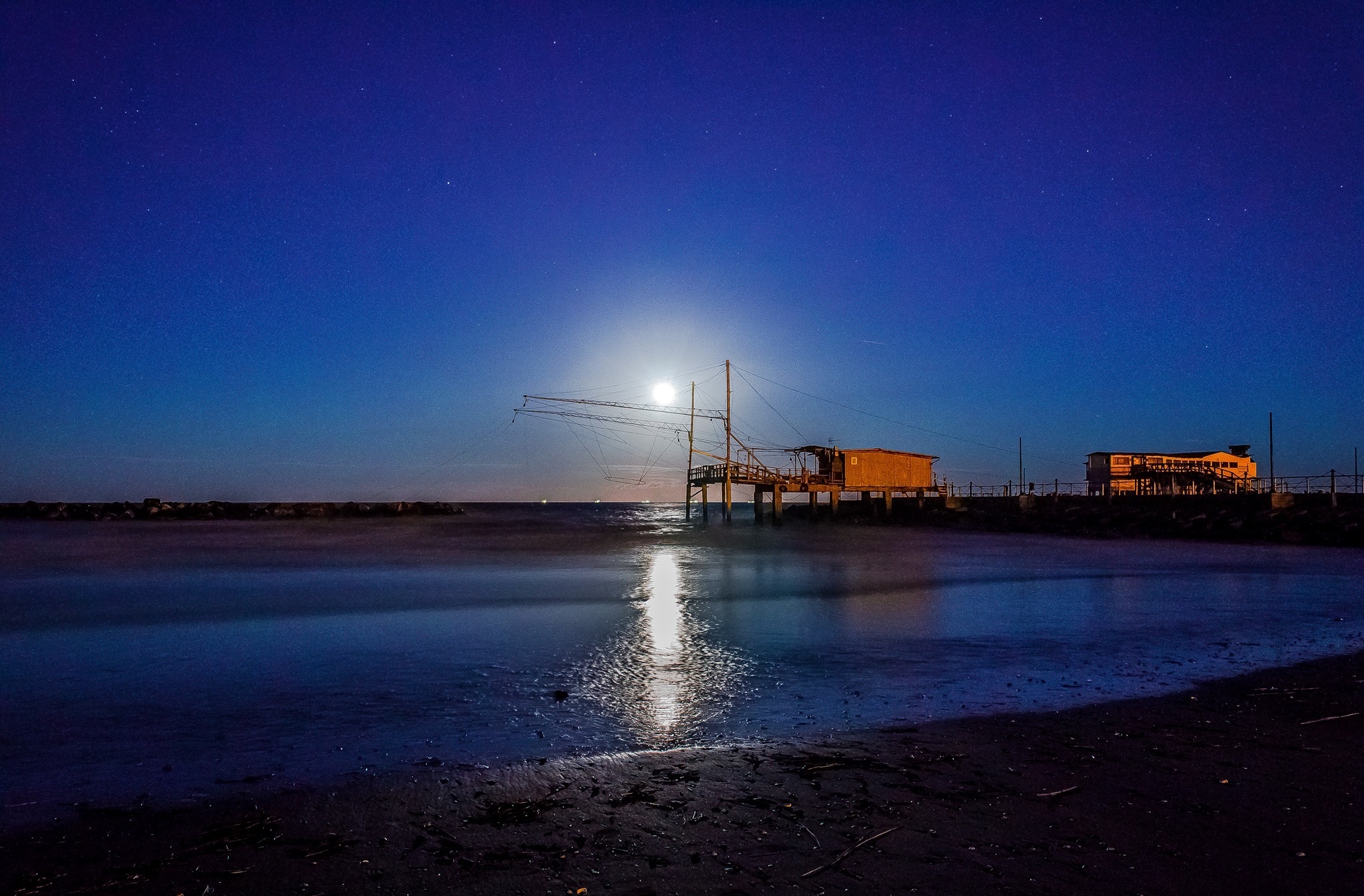La spiaggia di notte