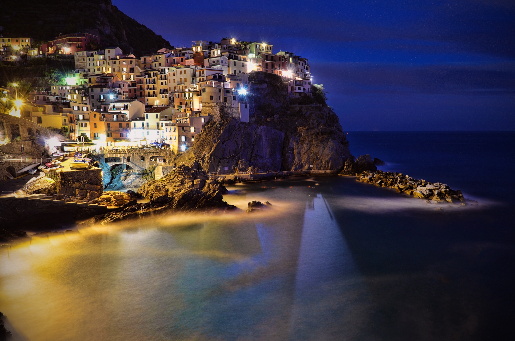 Manarola at night