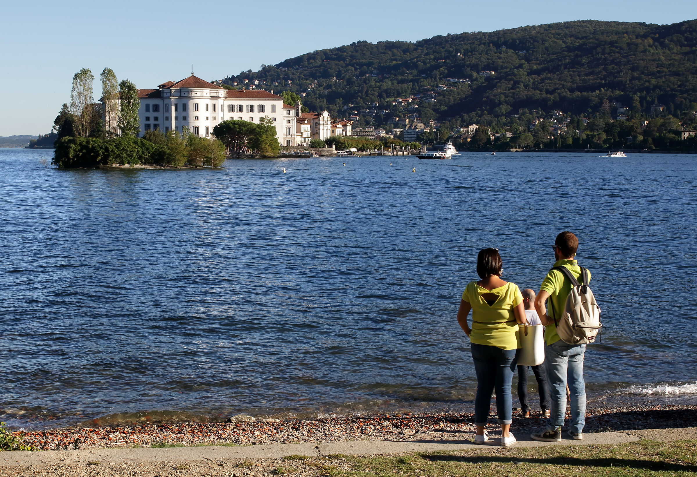 L'Isola Bella dall'Isola dei Pescatori