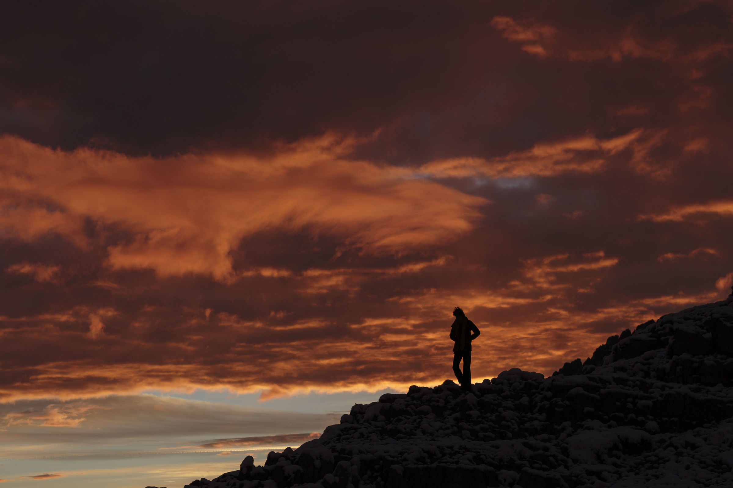 Photographing a sunrise from Locatelli