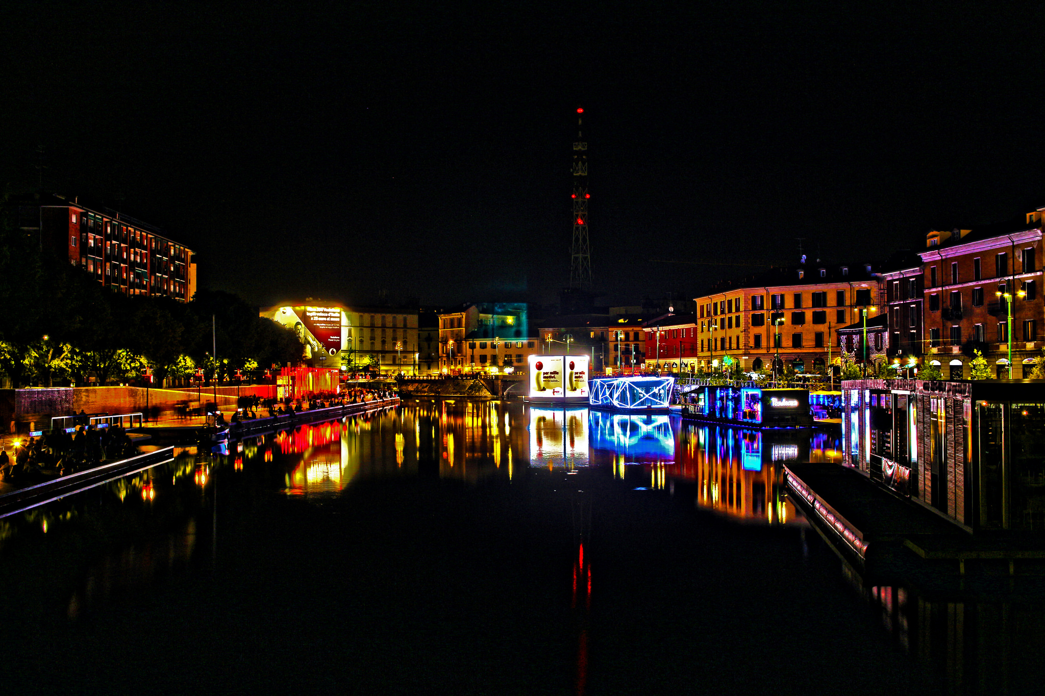 Milano - la darsena di notte