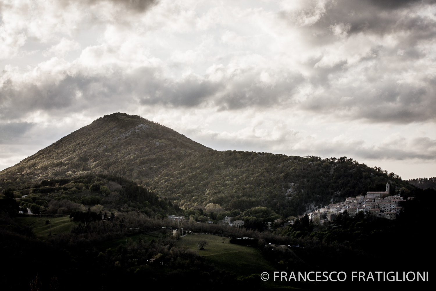 Evening falls on Gerfalco