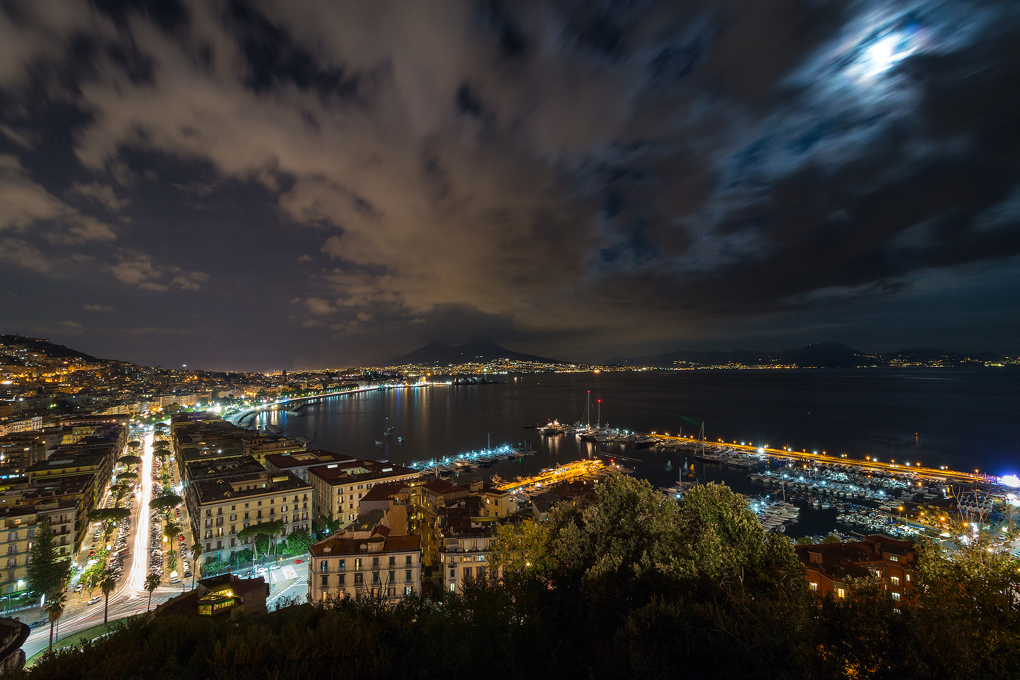 Napoli by night
