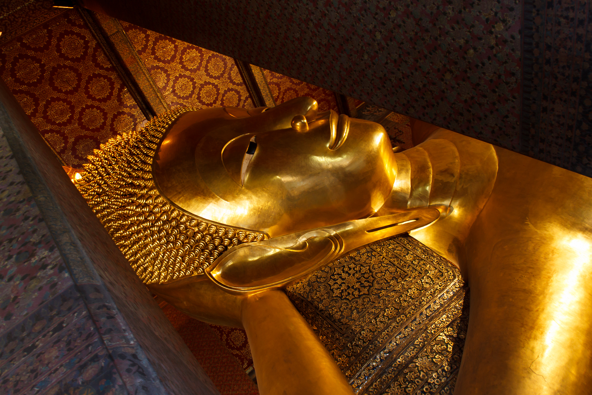 Reclining Buddha