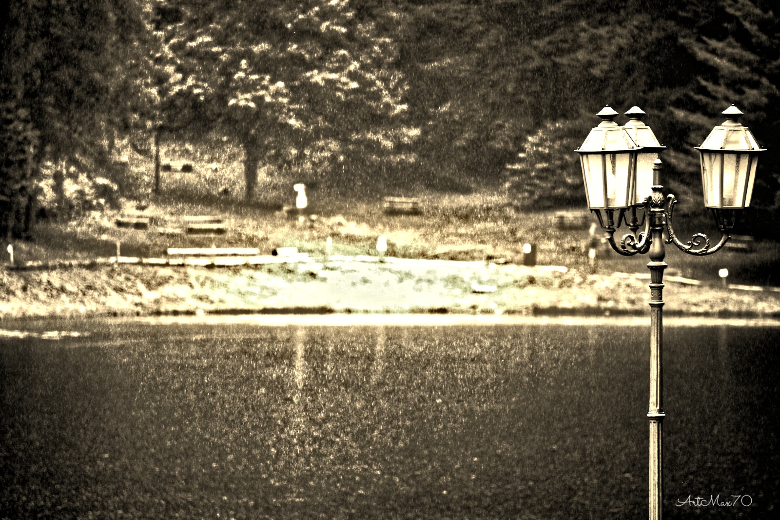 Both thundered that it rained ..