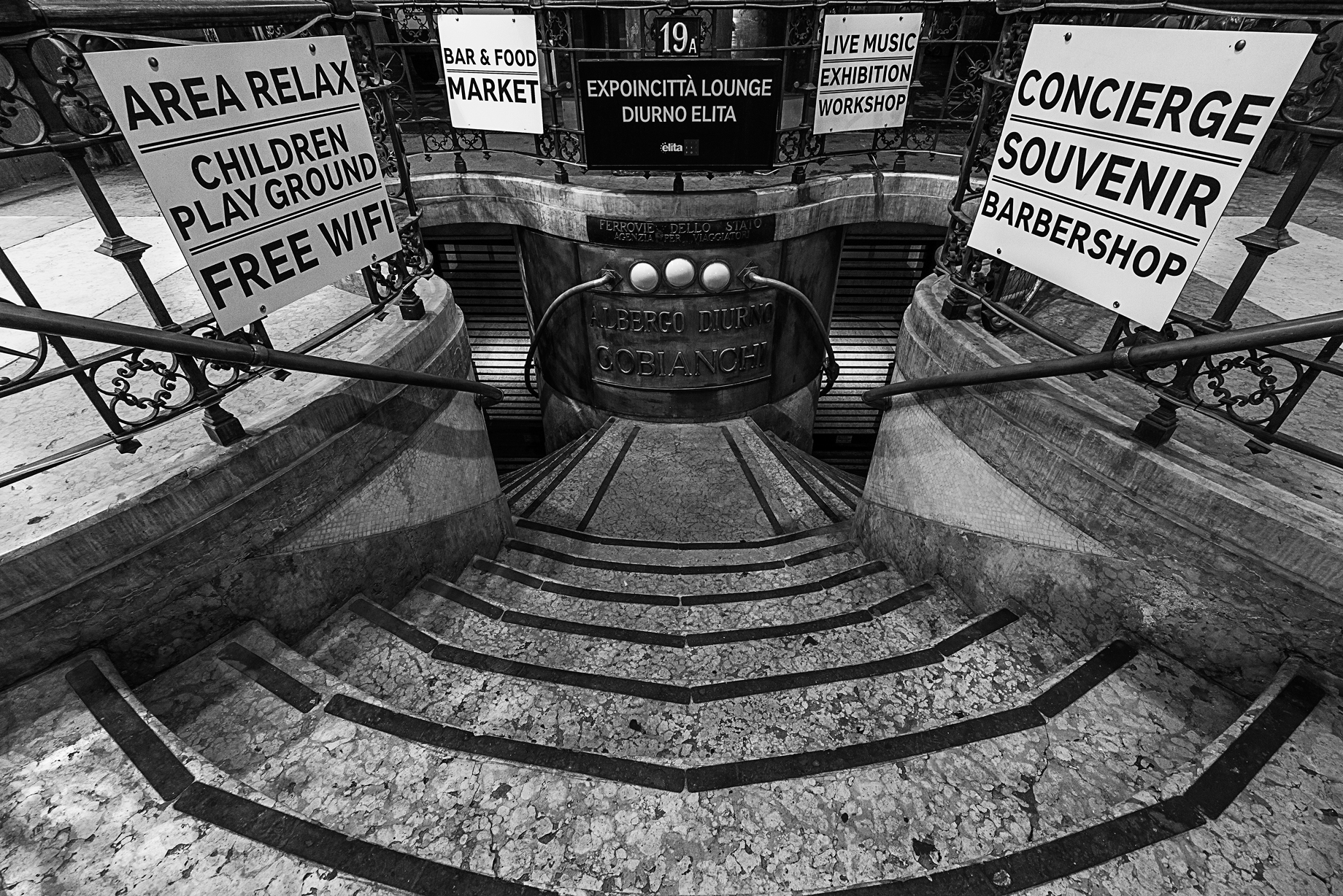 Albergo Diurno in Piazza Duomo a Milano