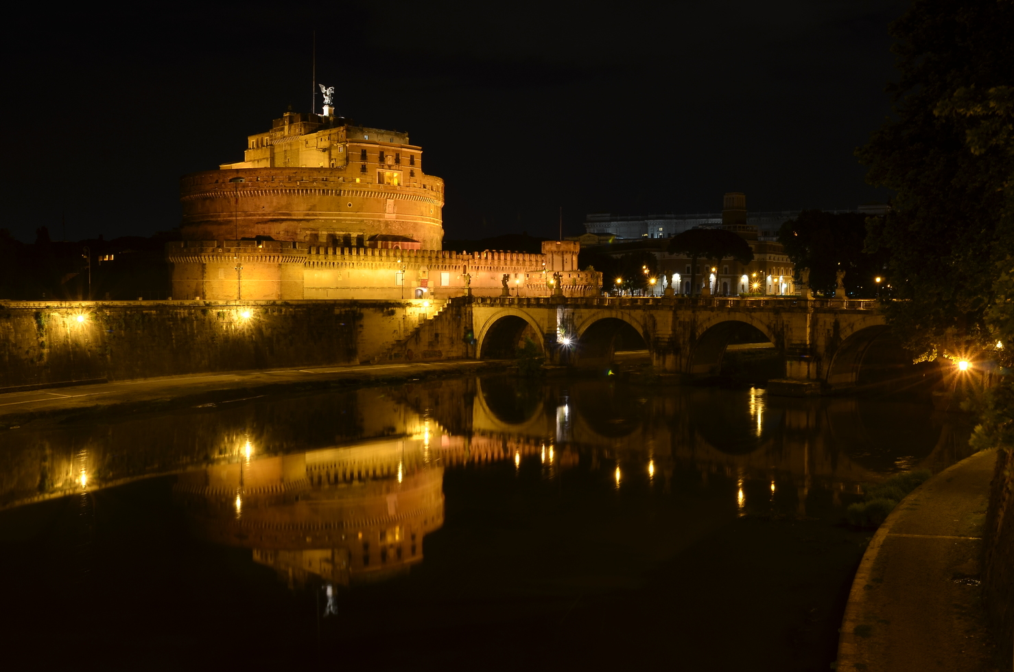 Night in Rome