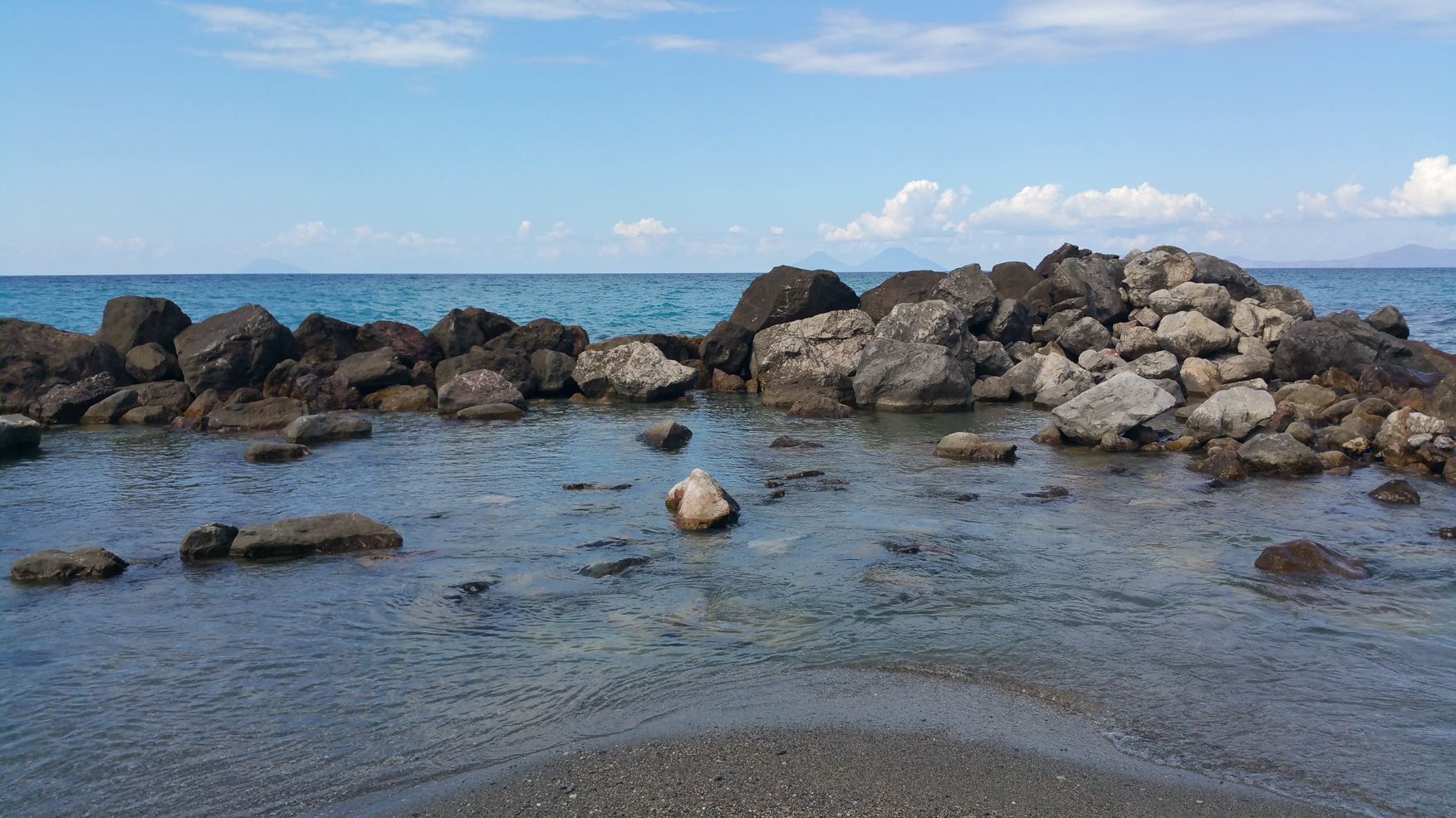 Beach Gliaca of Piraino (ME)
