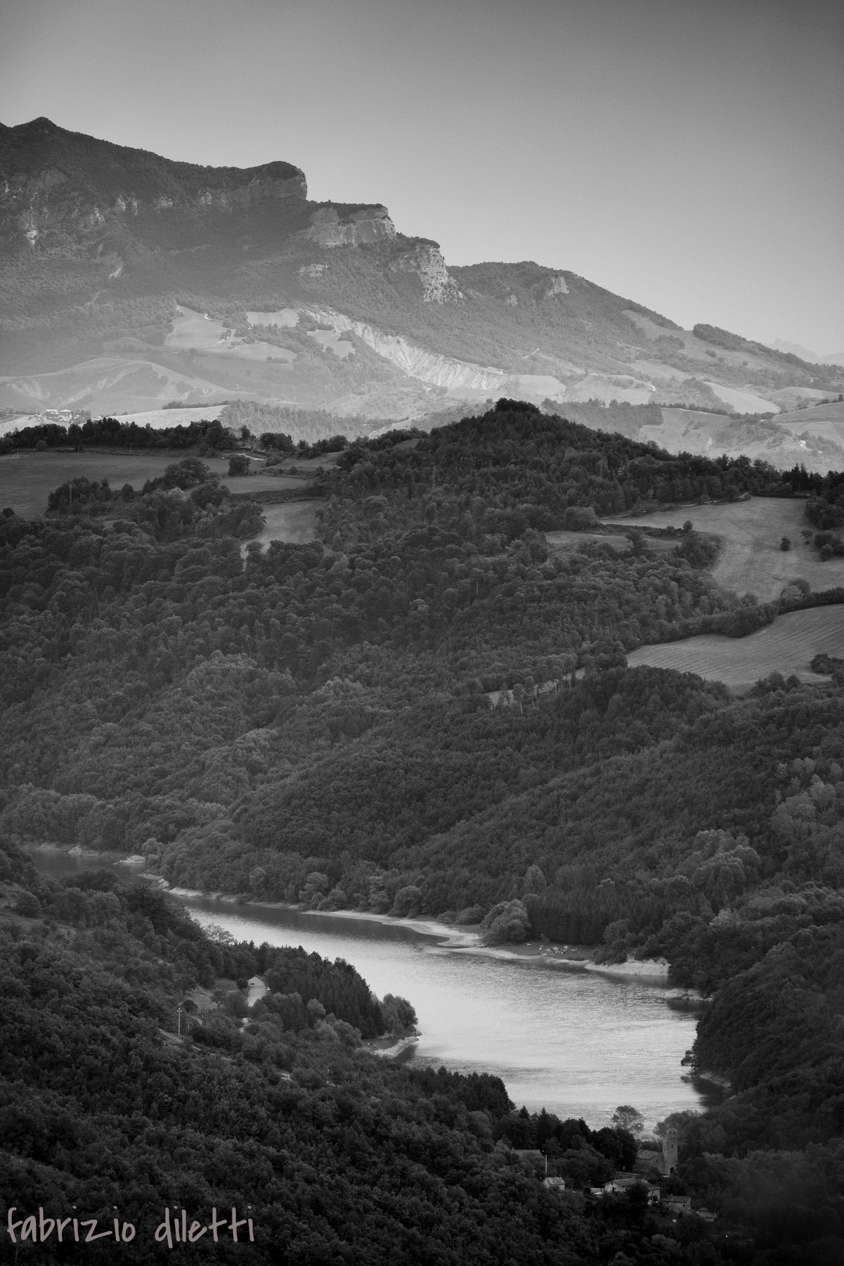 lago di gerosa e monte ascensione