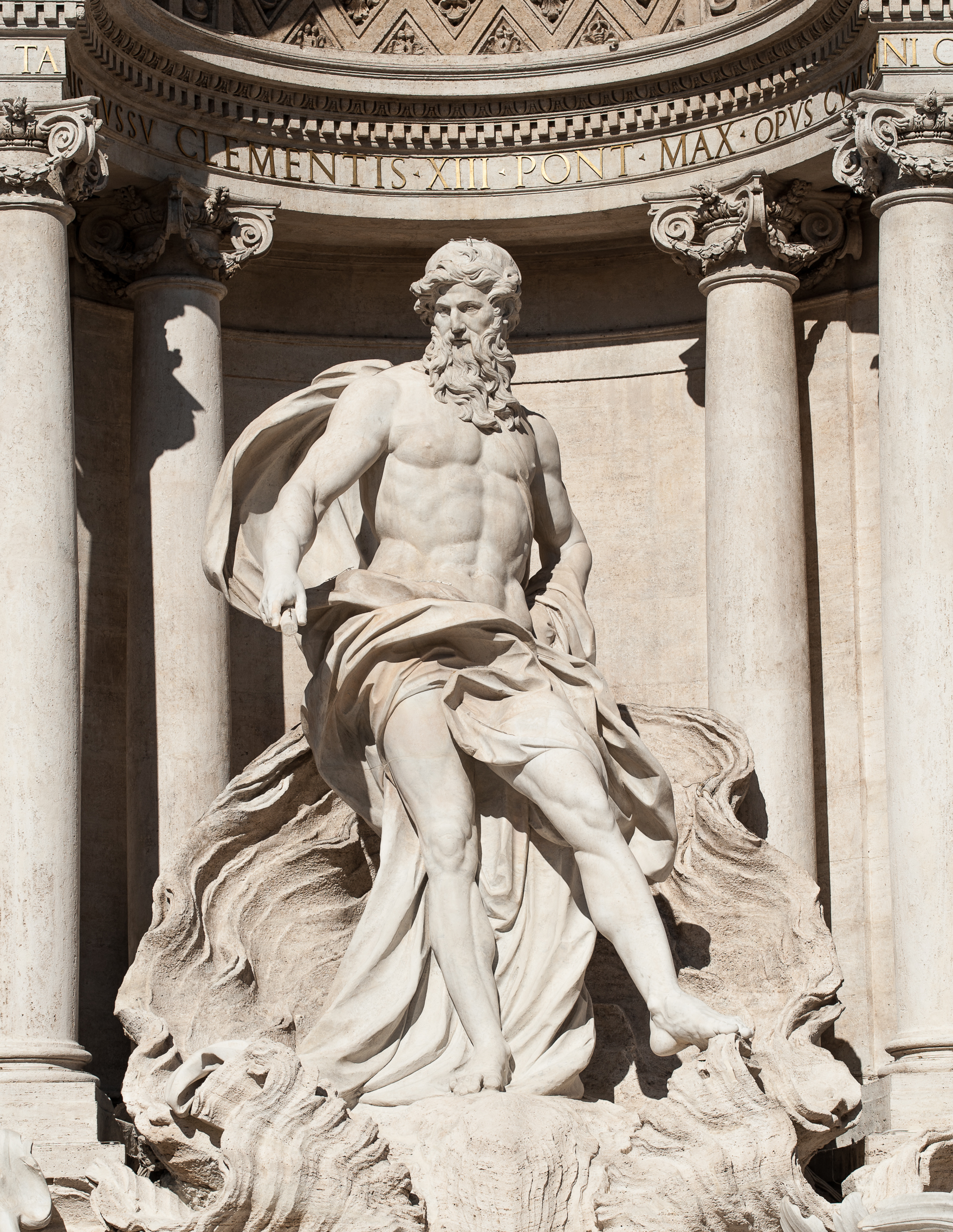 Roma-La Fontana di Trevi dopo il restauro (particolare)