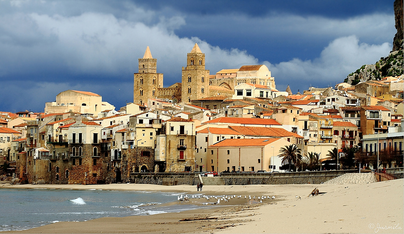 Beautiful Sicily - Cefalu 'and the clouds