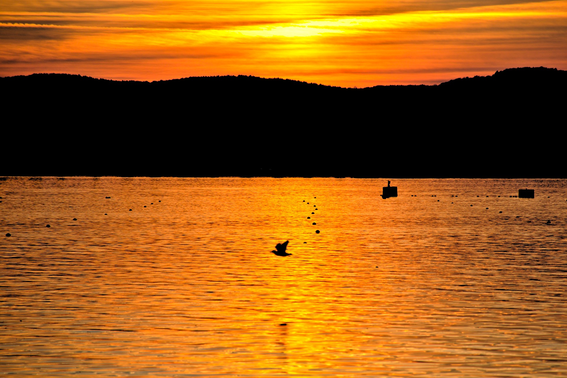 Tramonto sul lago di Varese