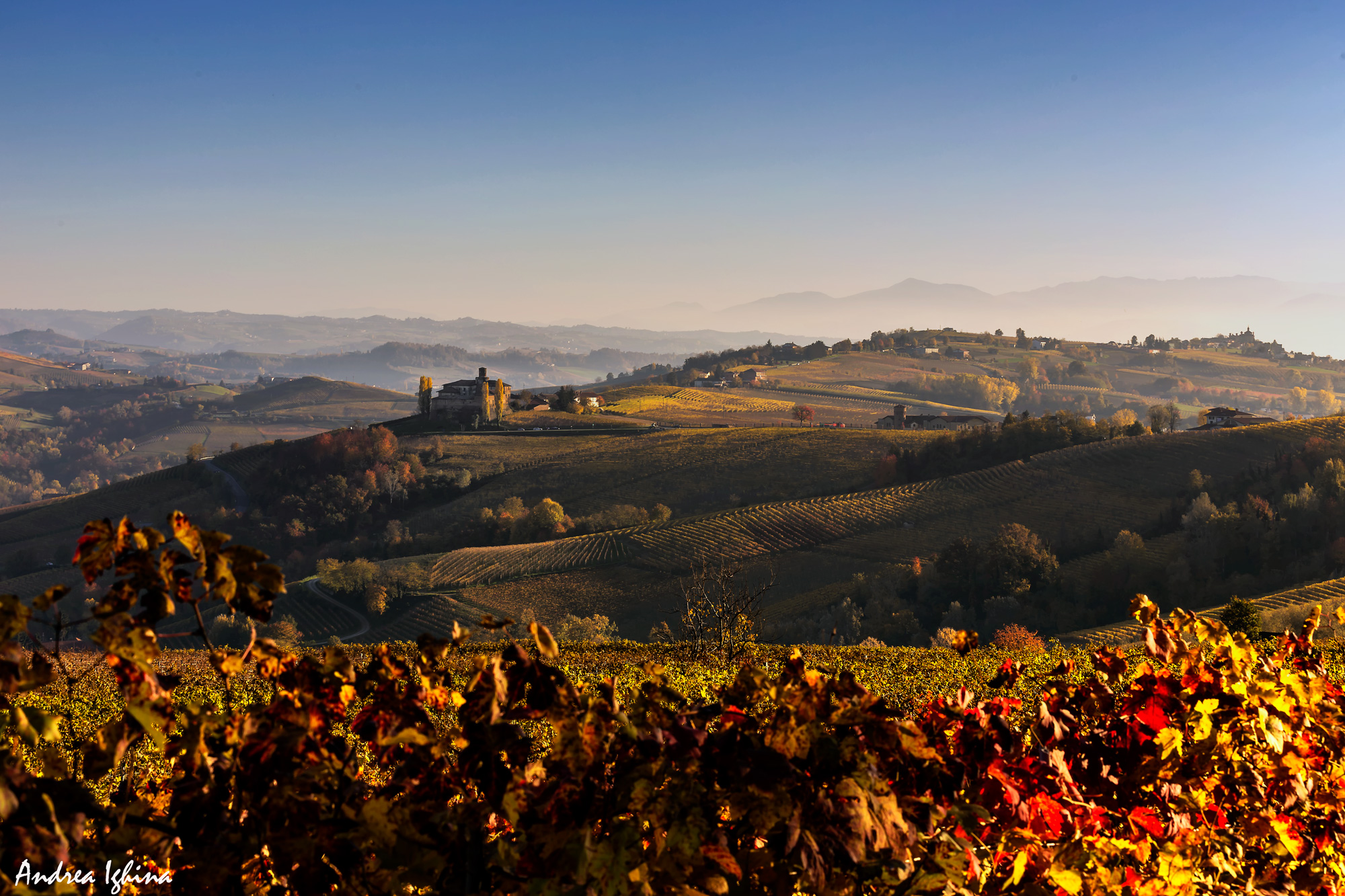 Magnifico autunno nelle Langhe.