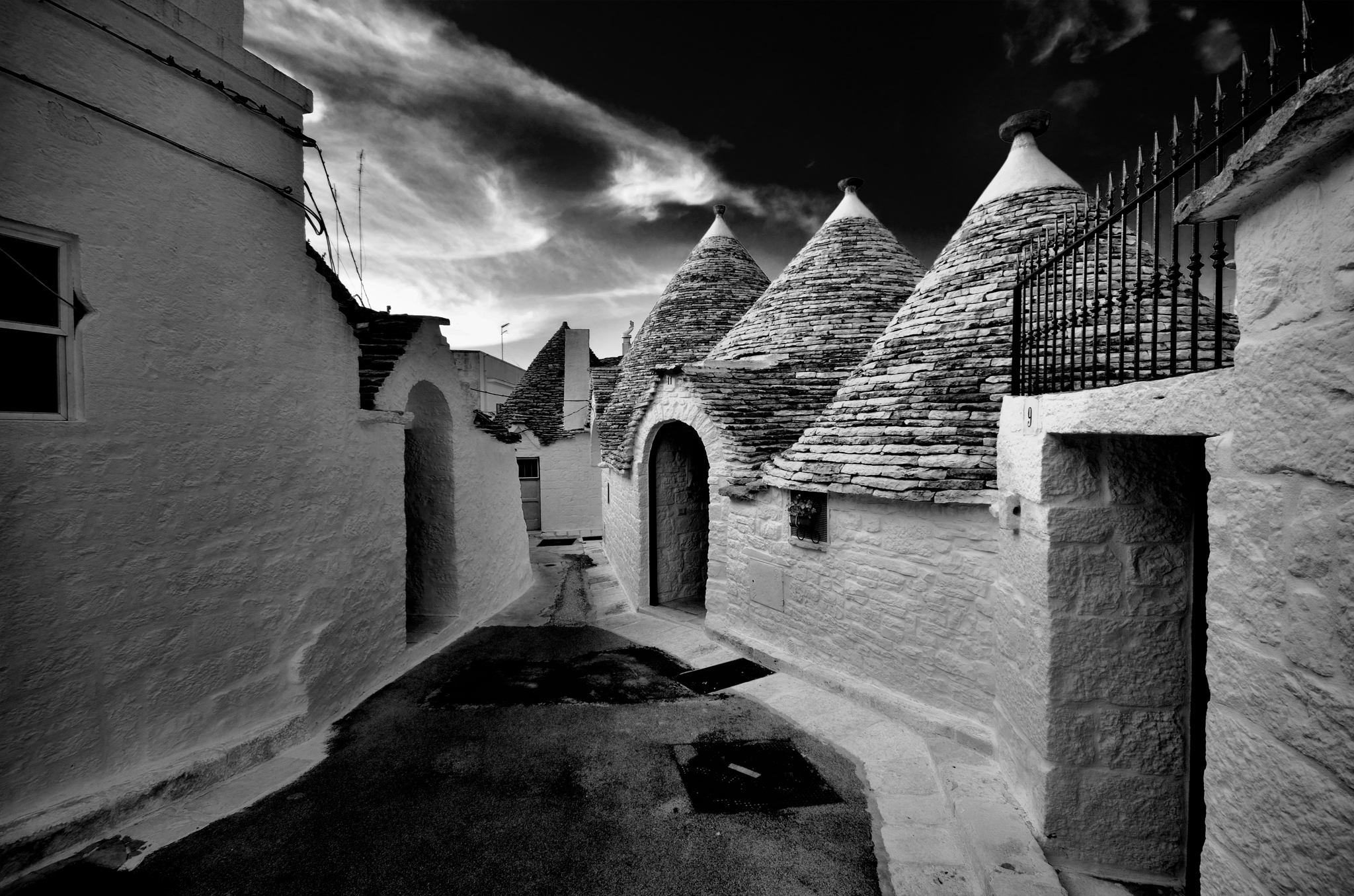 Alberobello... misteriosa :-)