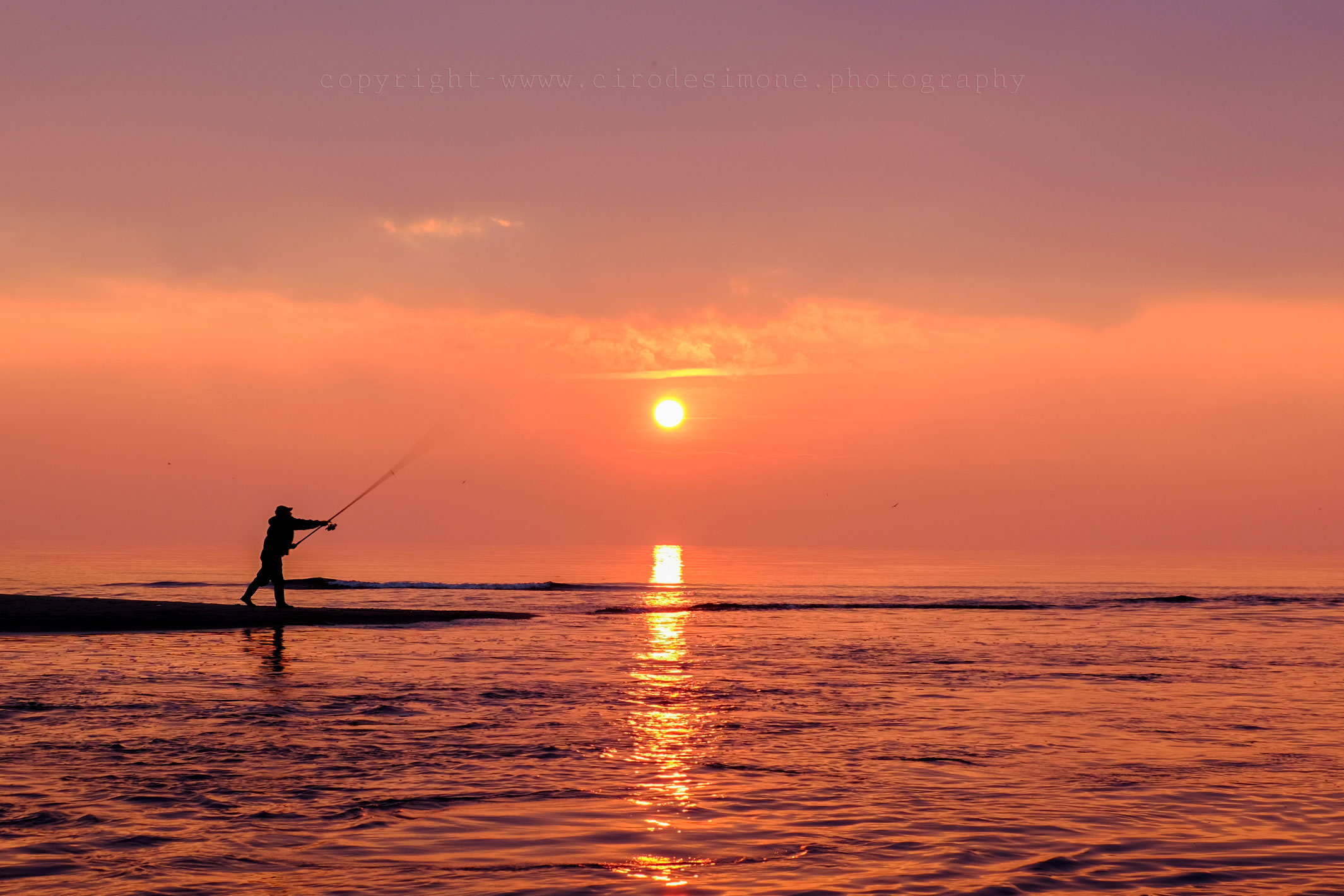 Pescatore al tramonto