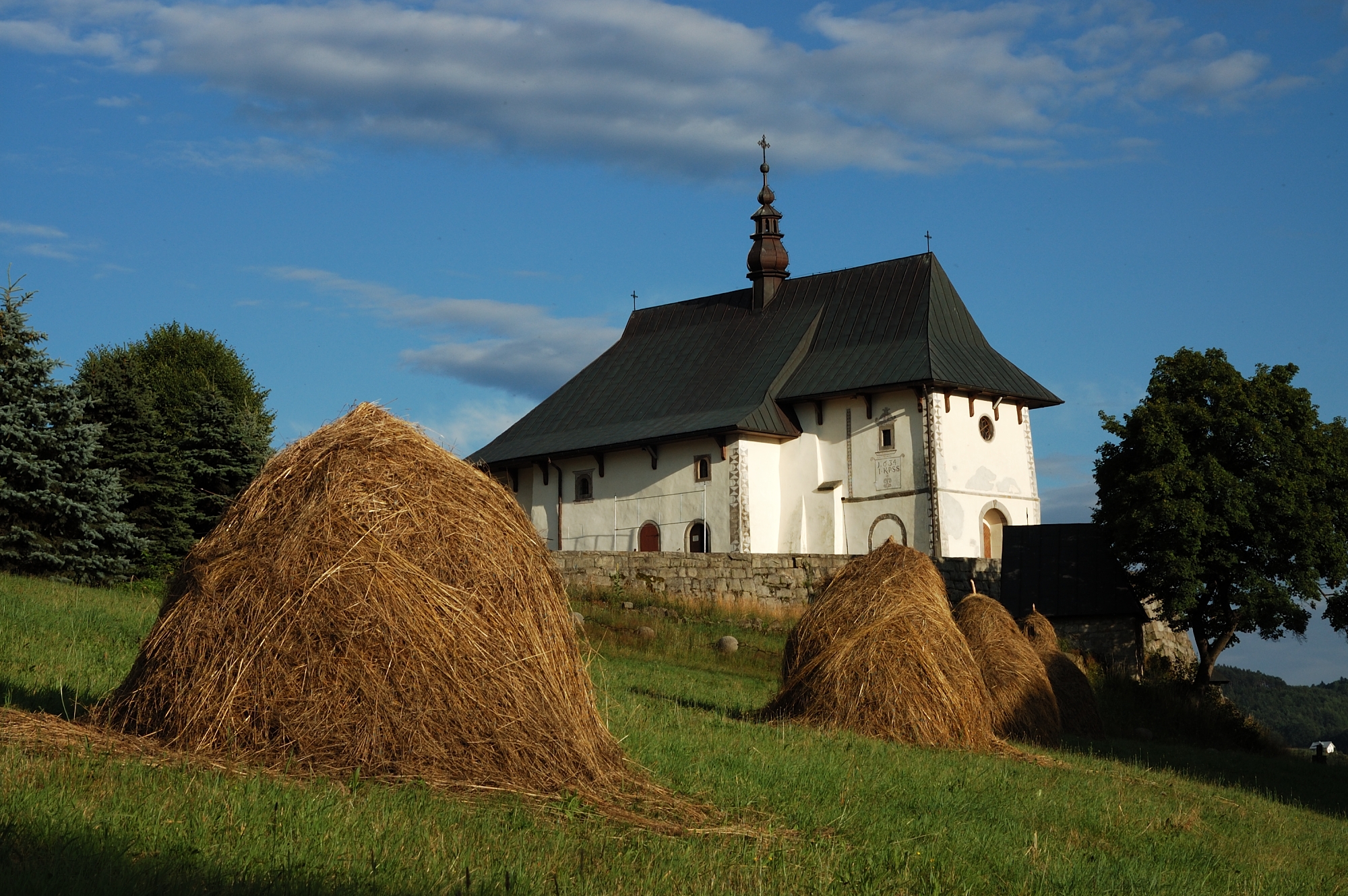 Chiesa del XIII secolo / Tropie / Polonia