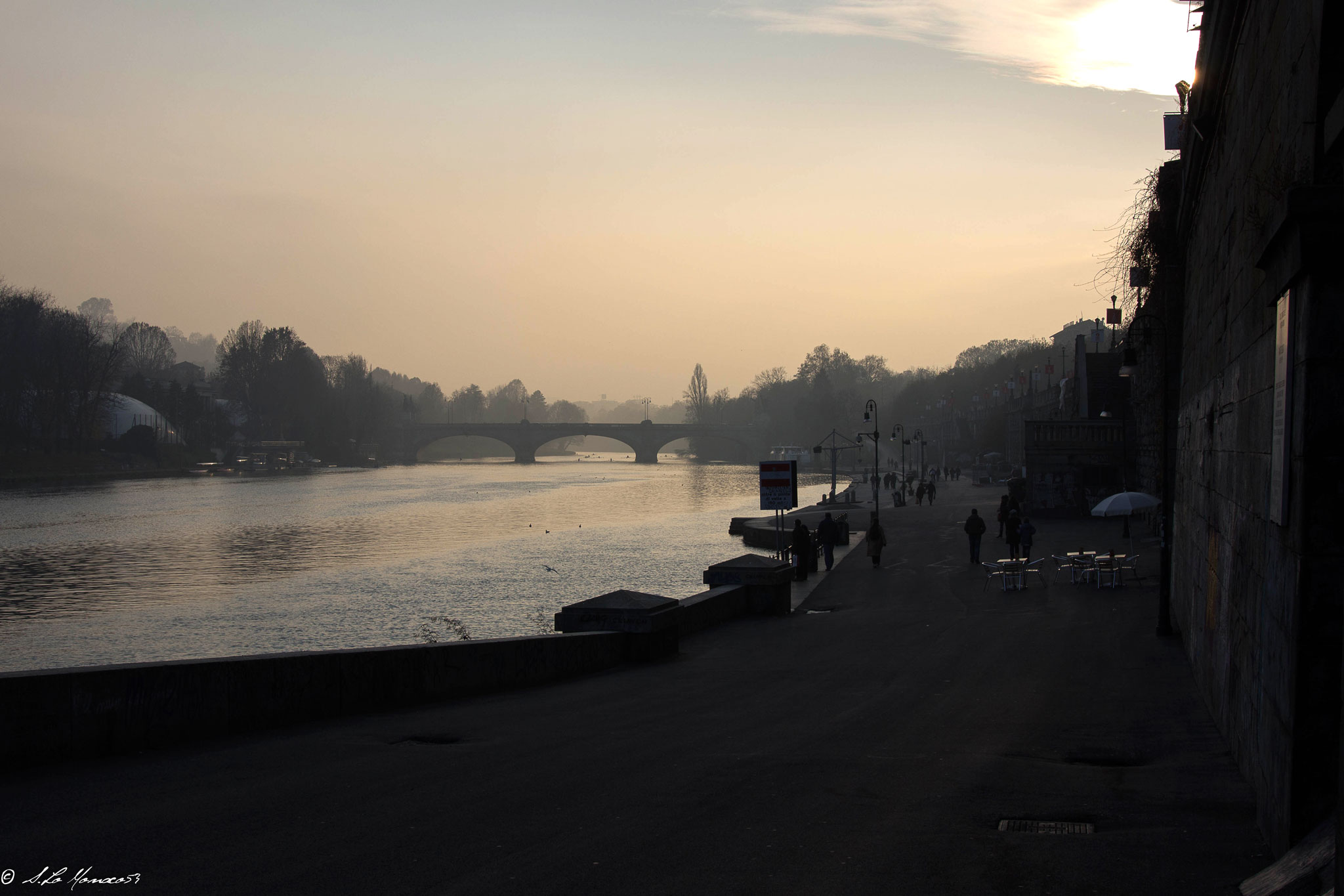 Crepuscolo lungo il Po