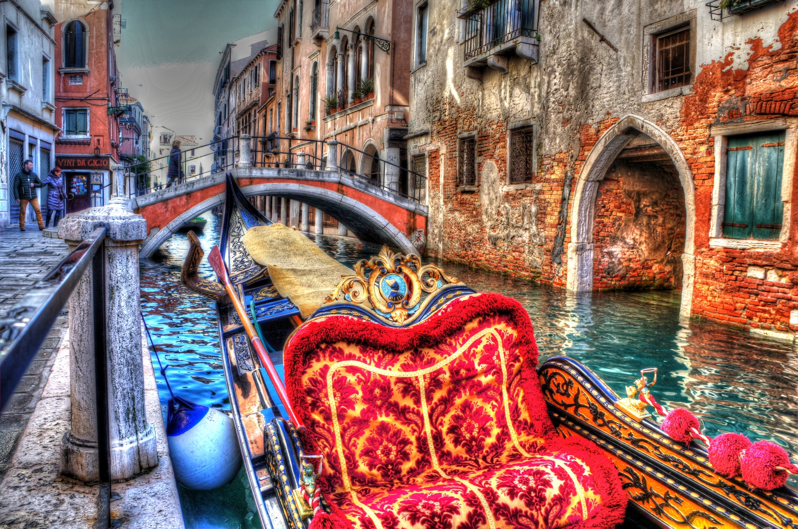 Tra i canali di Venezia