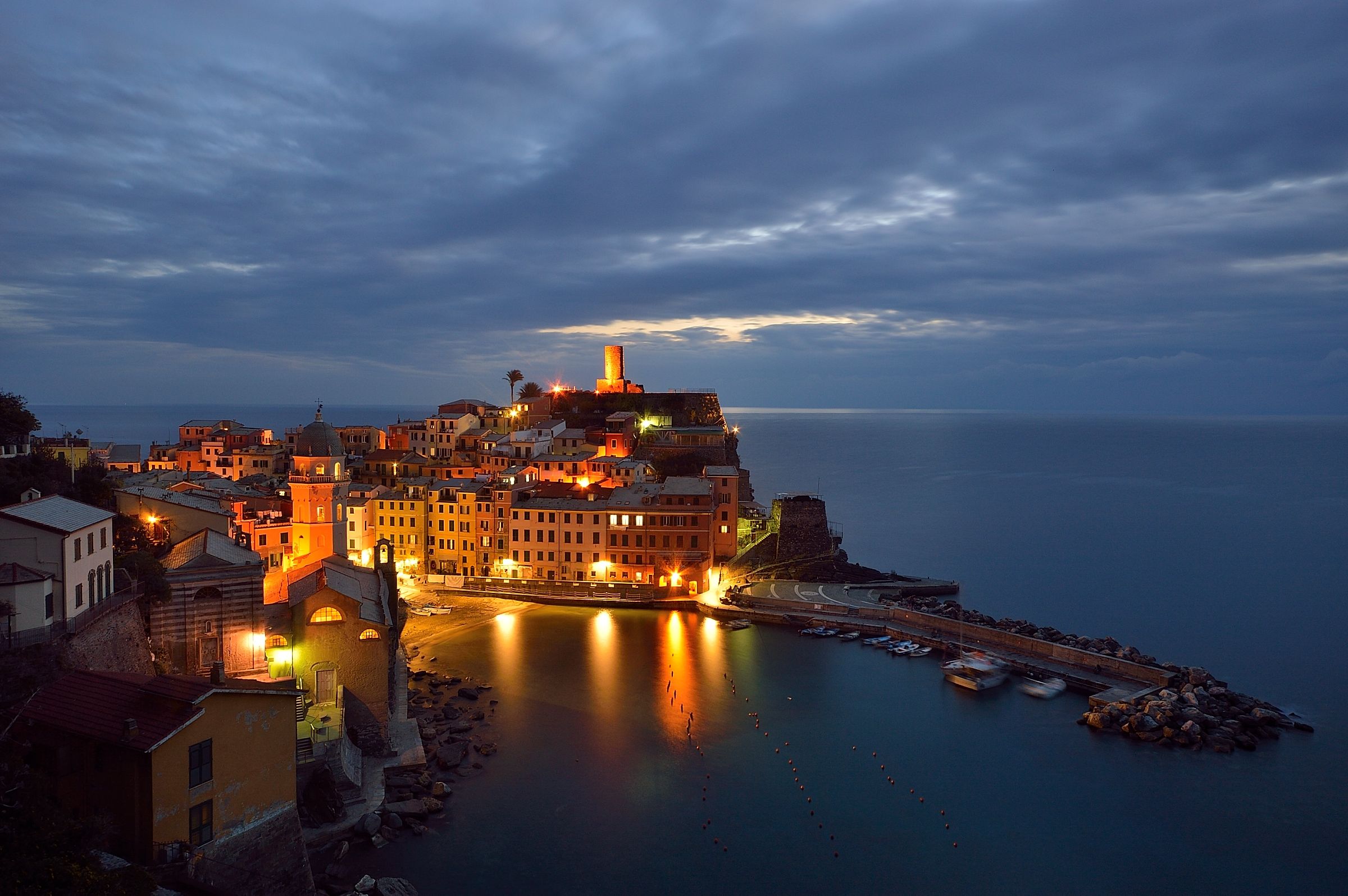 Vernazza blue hour