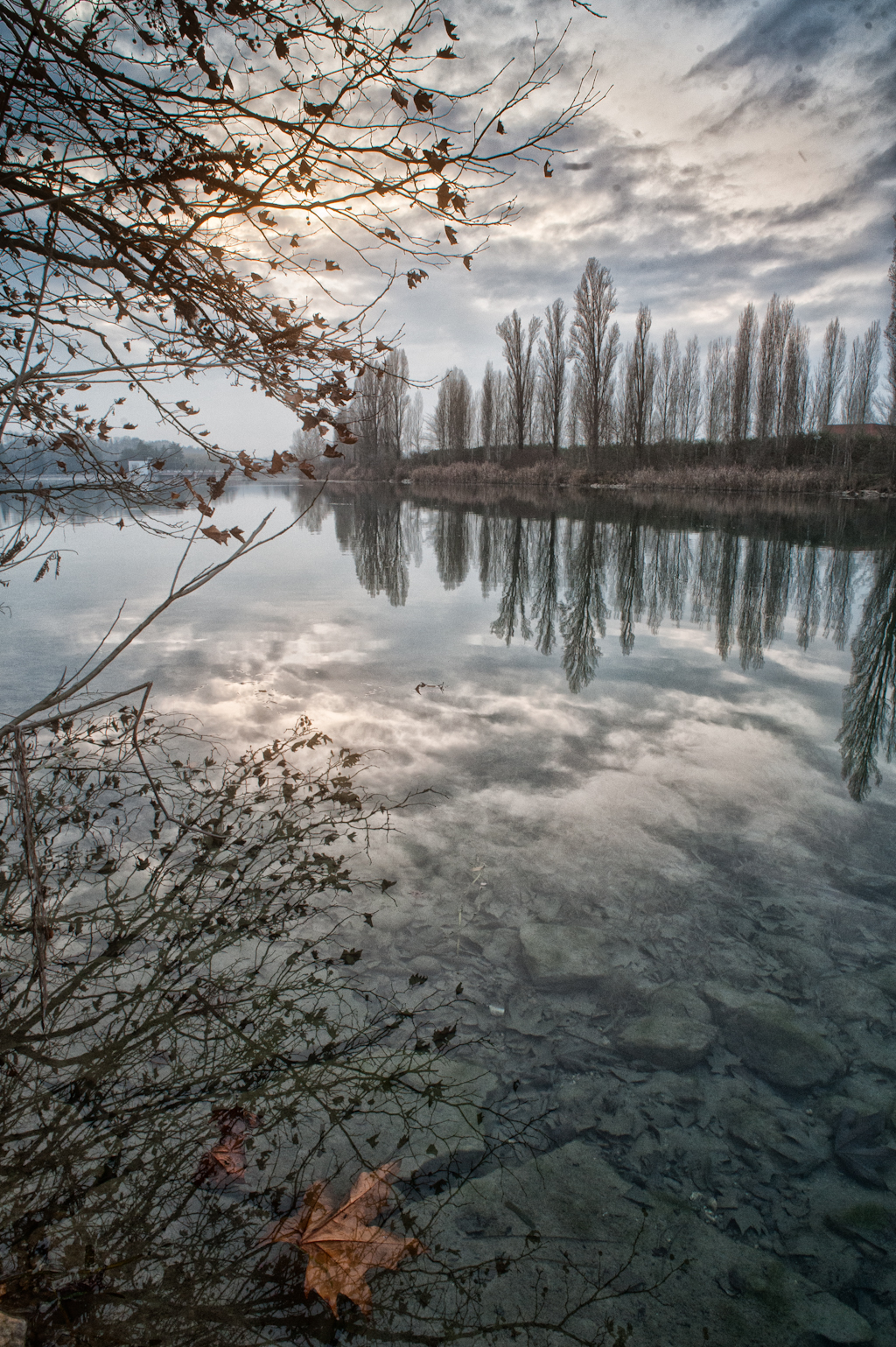 Autumn sunset on the Mincio