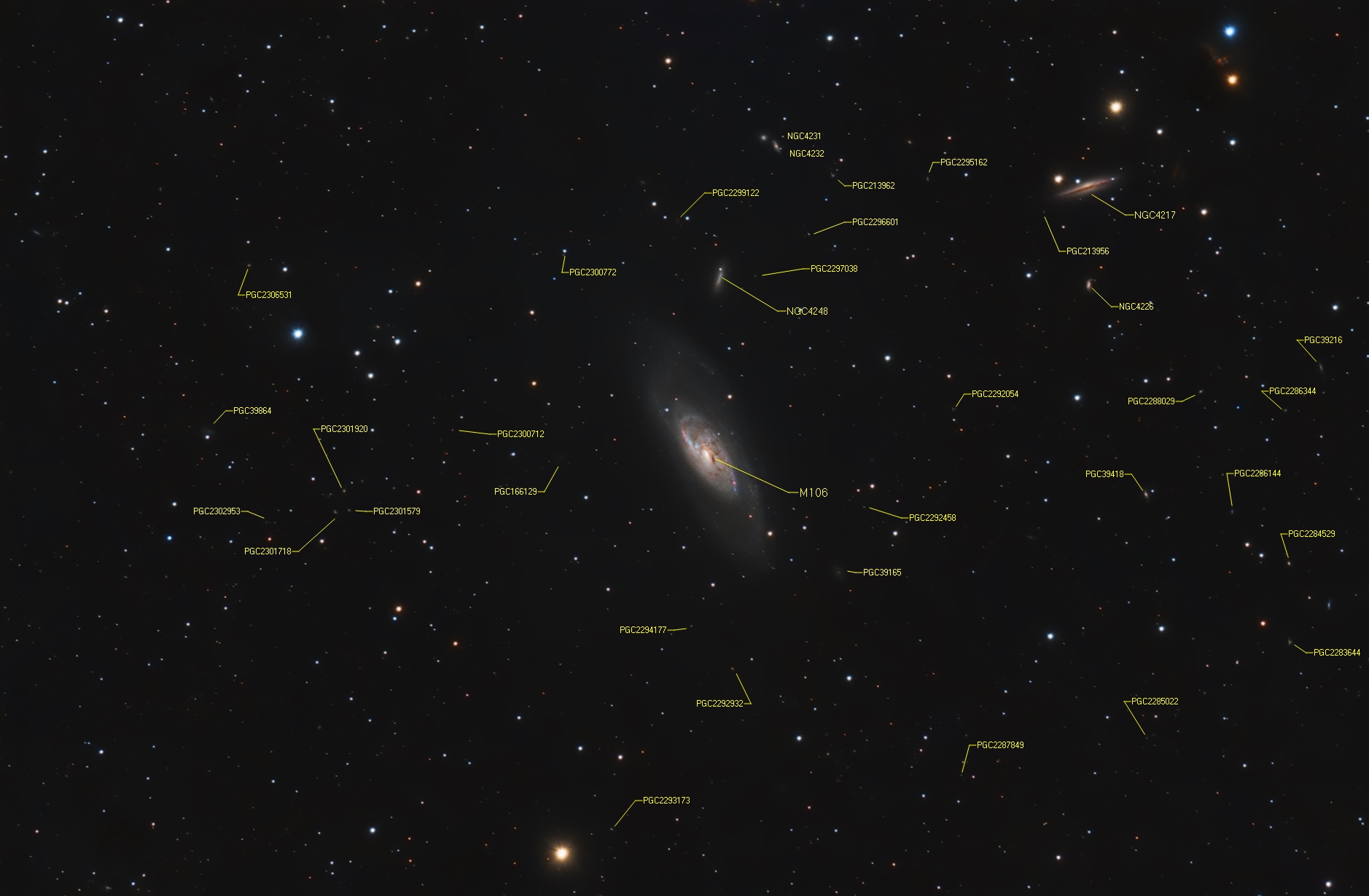 Messier 106 with display objects