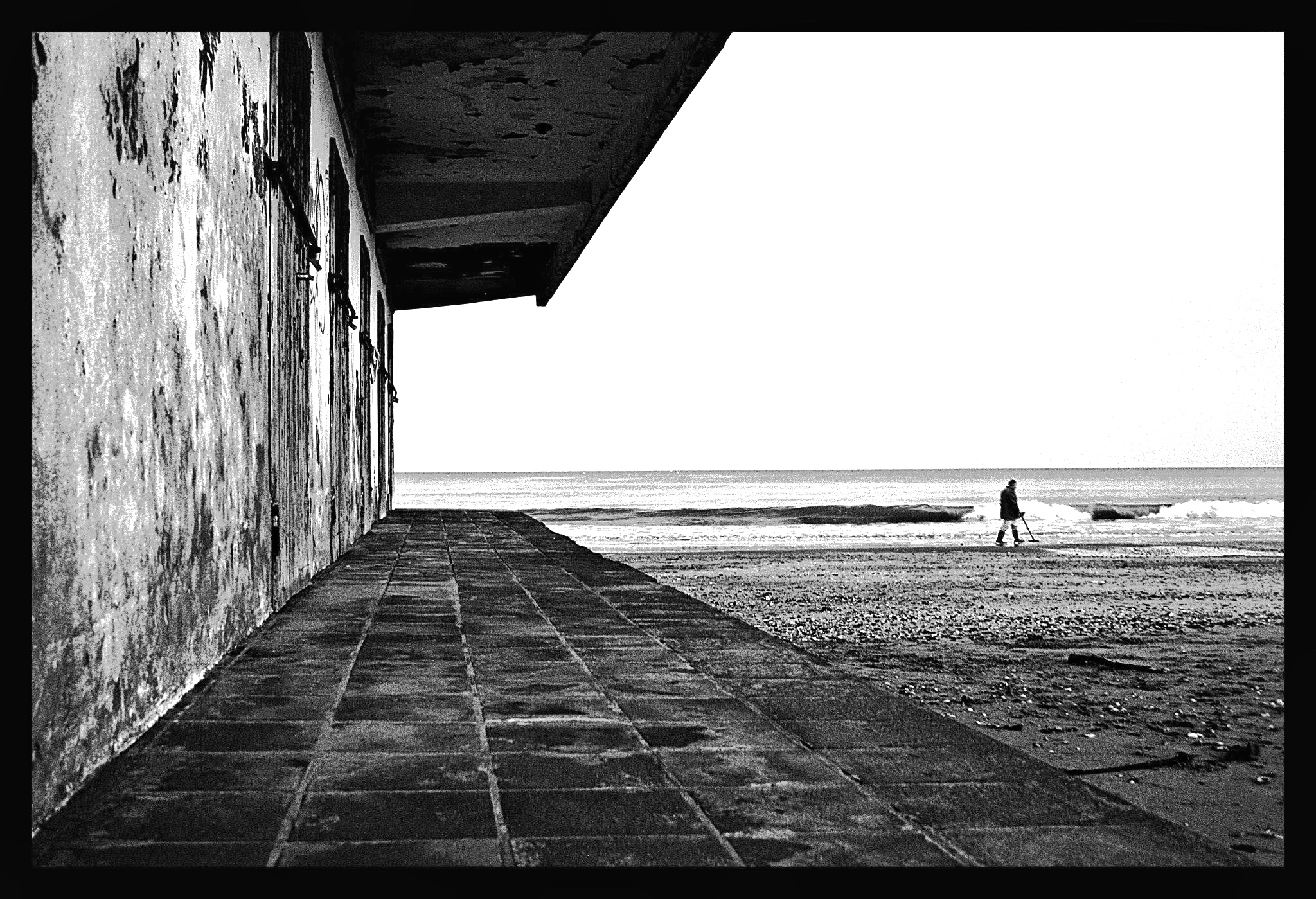 Treasure hunter on the beach