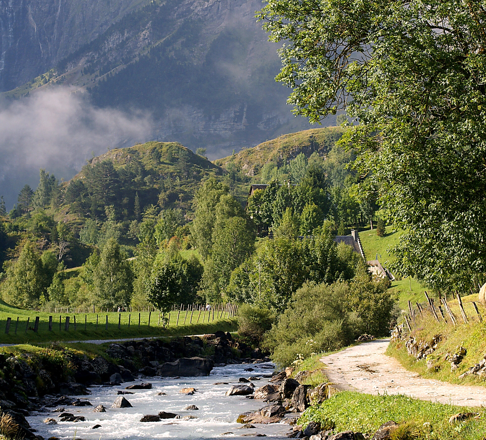 The campaign to Gavarnie - French Pyrenees