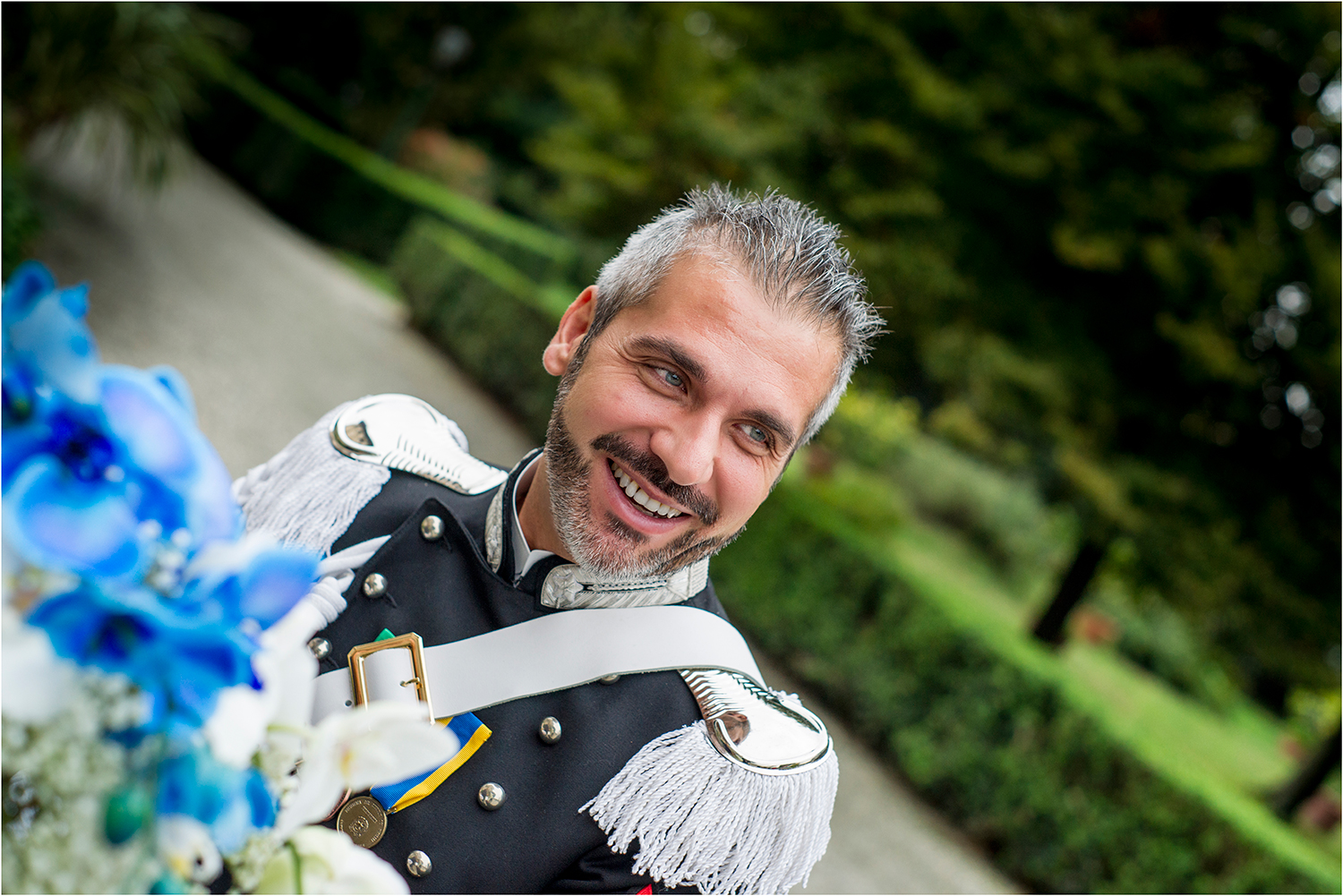 Sposo in Alta Uniforme