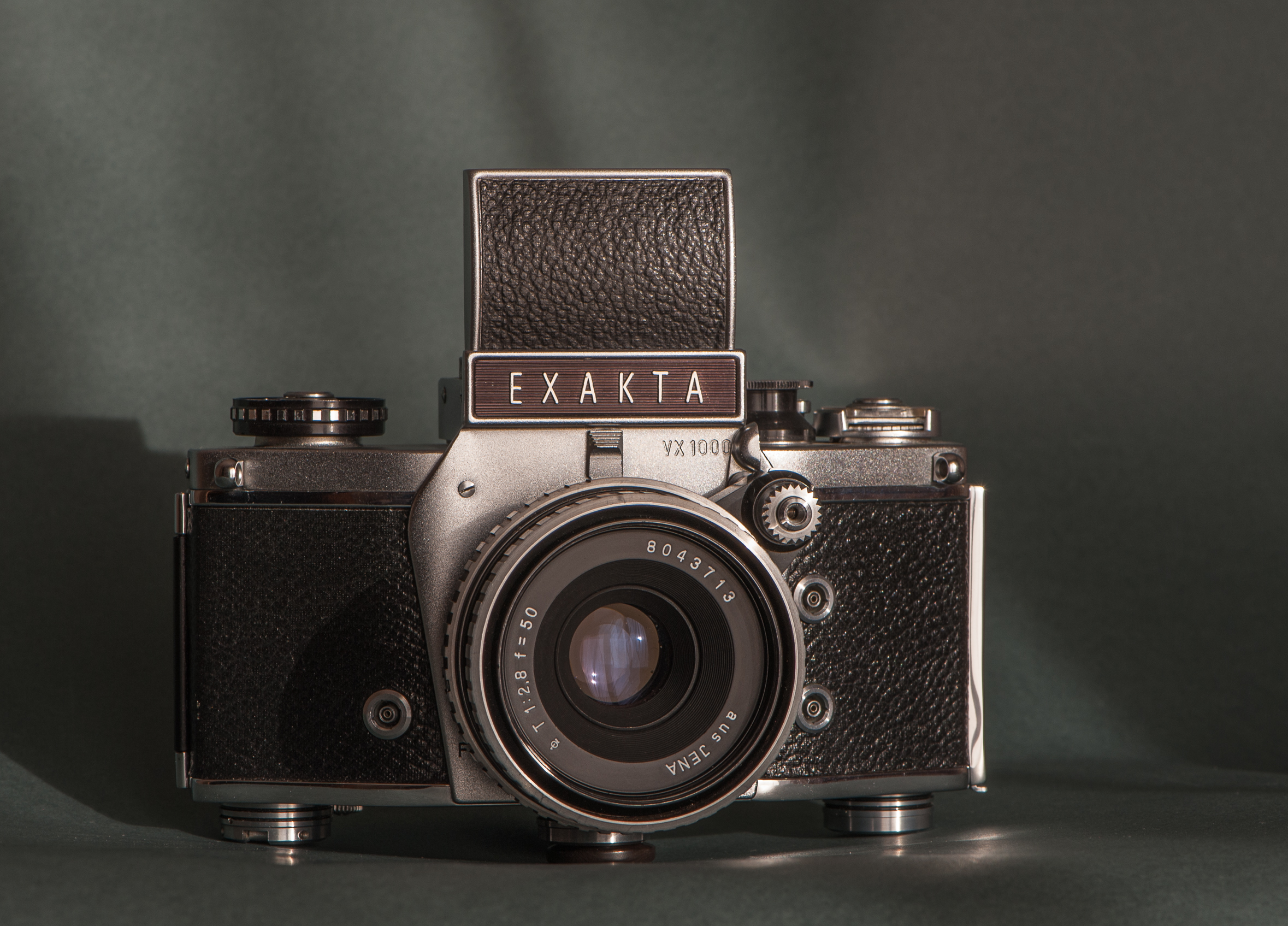 La Exakta VX 1000 con Tessar 2,8/50mm