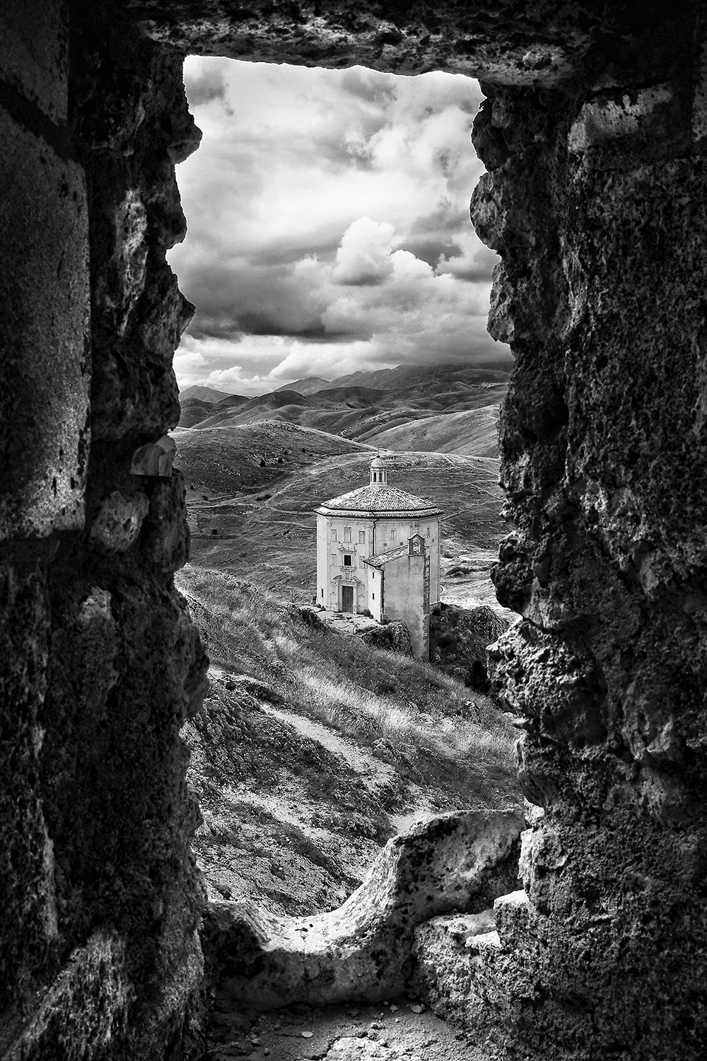 Passaggio alla terra di mezzo